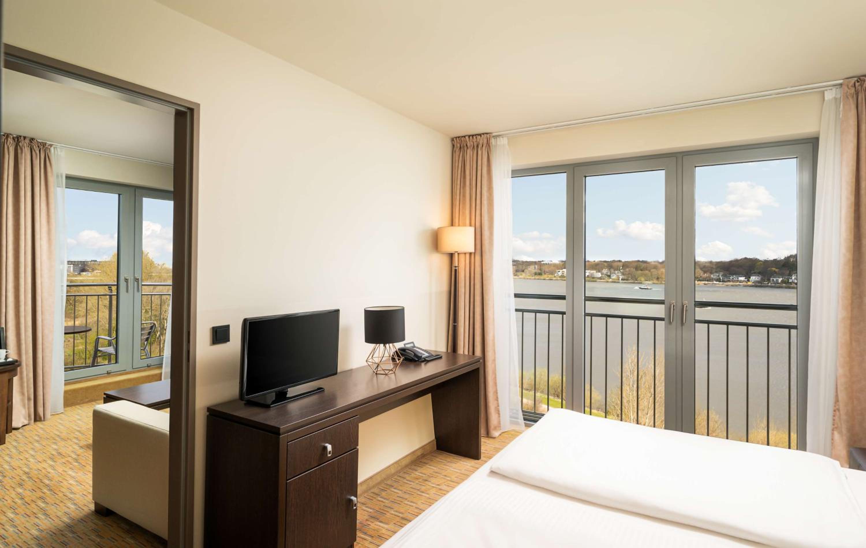 Suite with River View