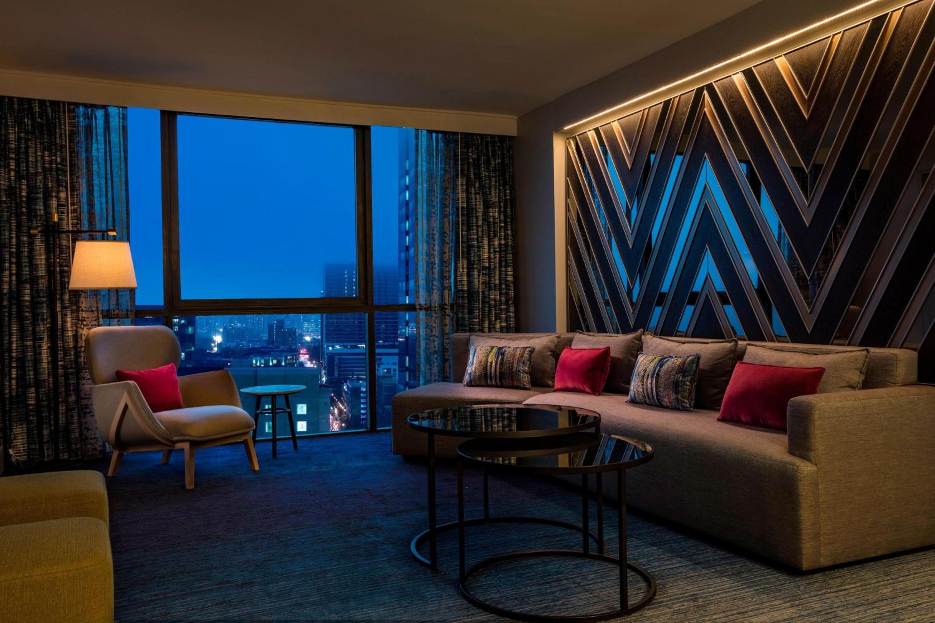 Midtown View Suite