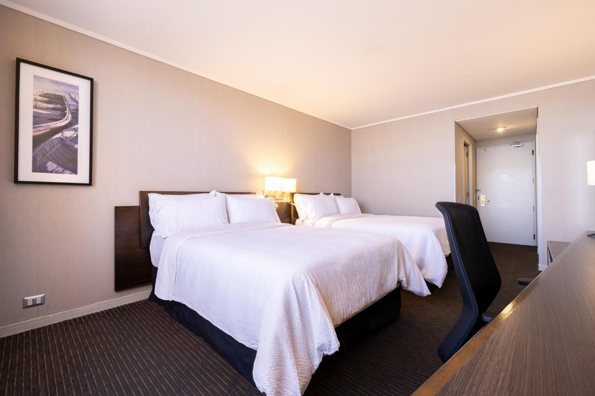 Standard Room with Two Queen Beds