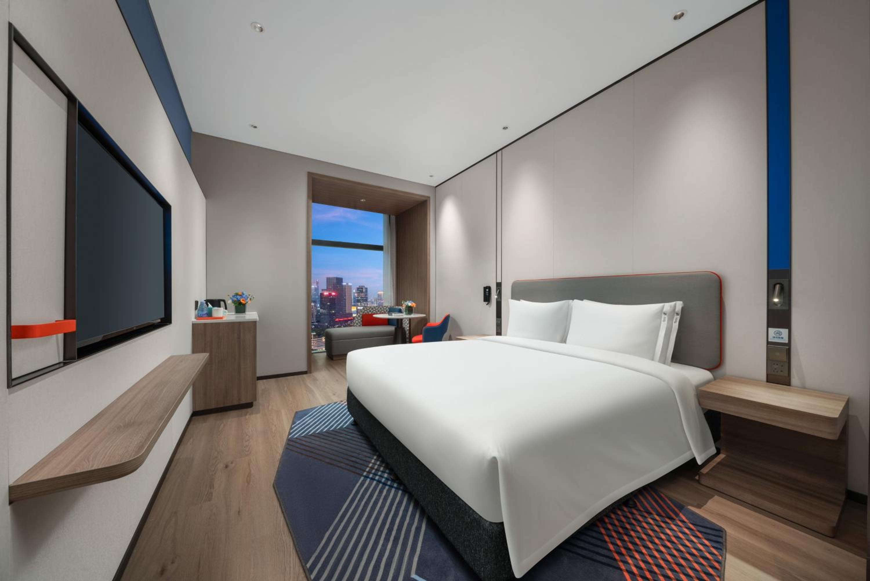 Standard King Room
