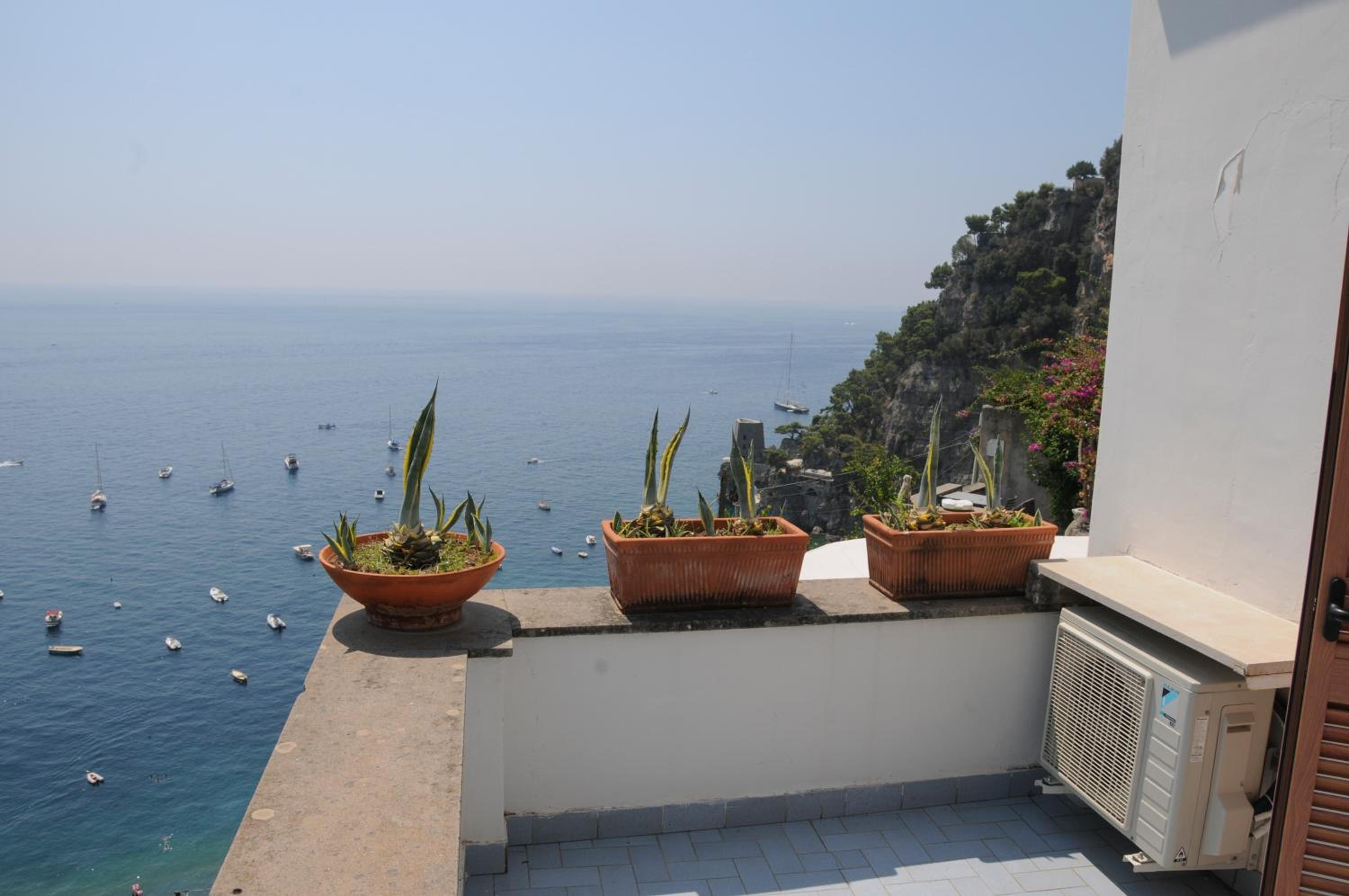 Double or Twin Room with Sea View