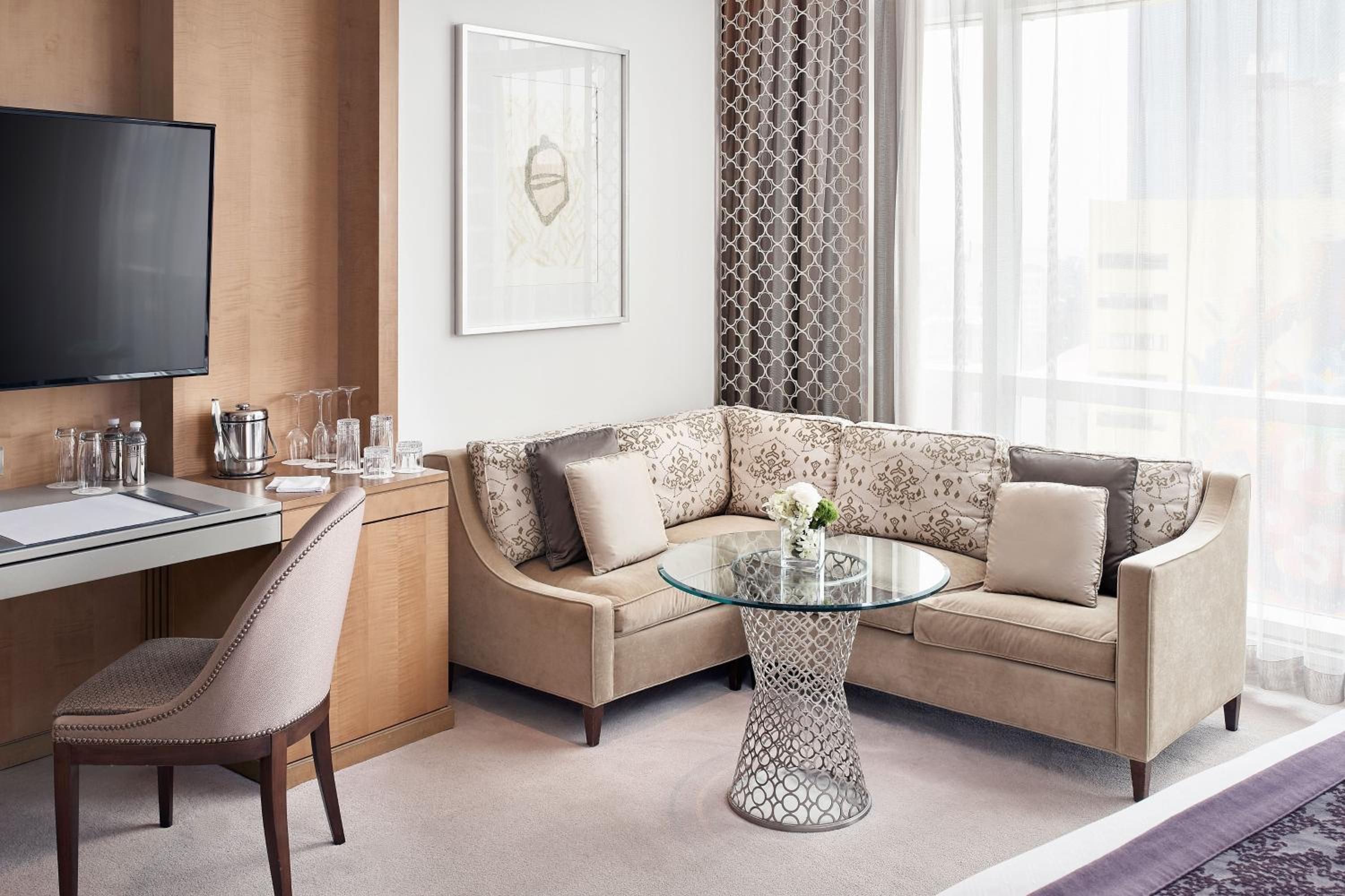 Deluxe Butler Service, Guest room, 1 King