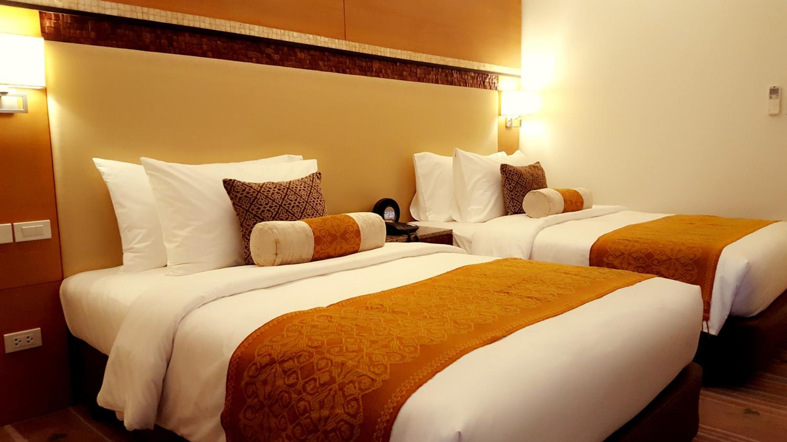 Deluxe Twin Room - Non-Smoking