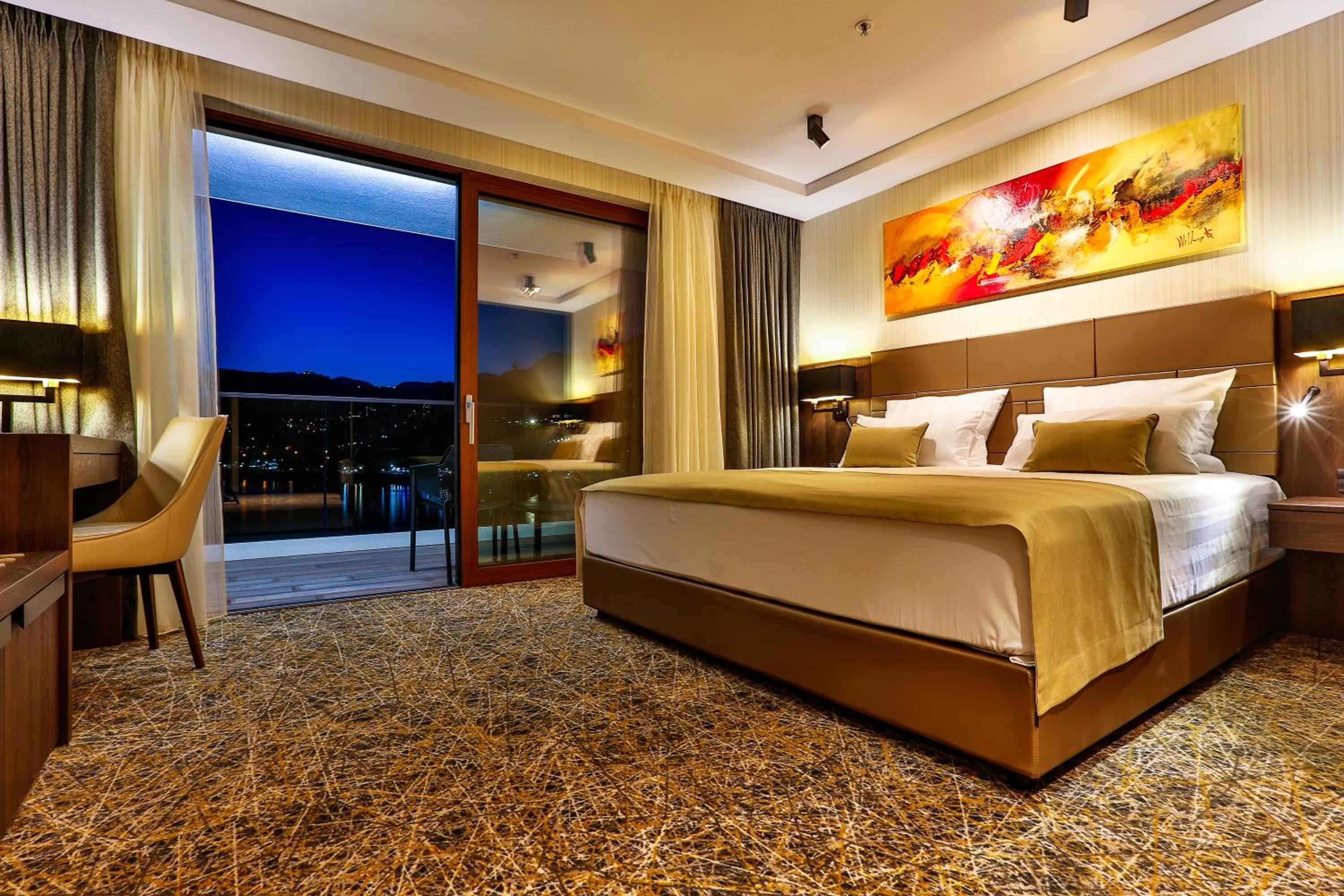 Premium Sea View Room