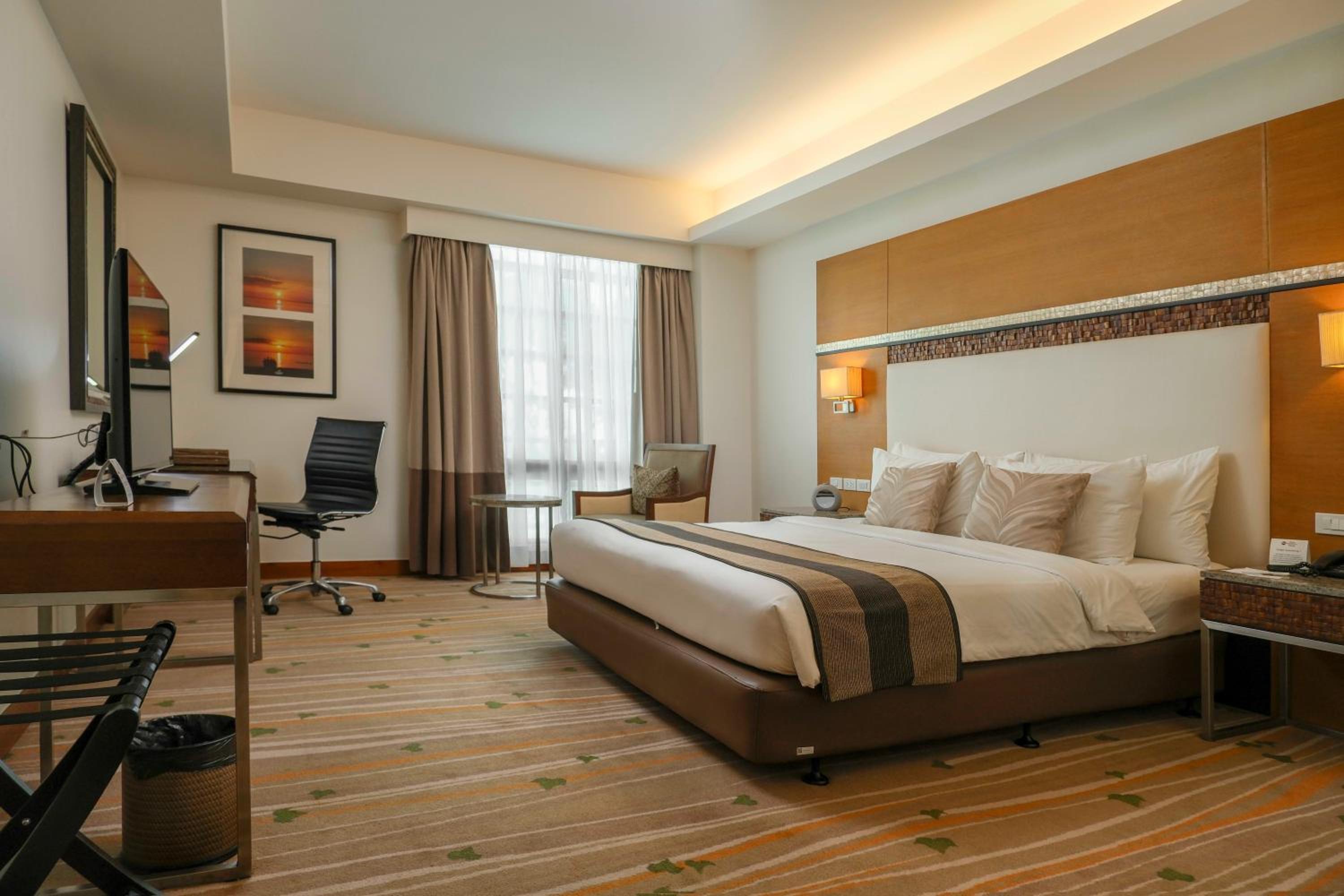 Deluxe Double Room - Non-Smoking