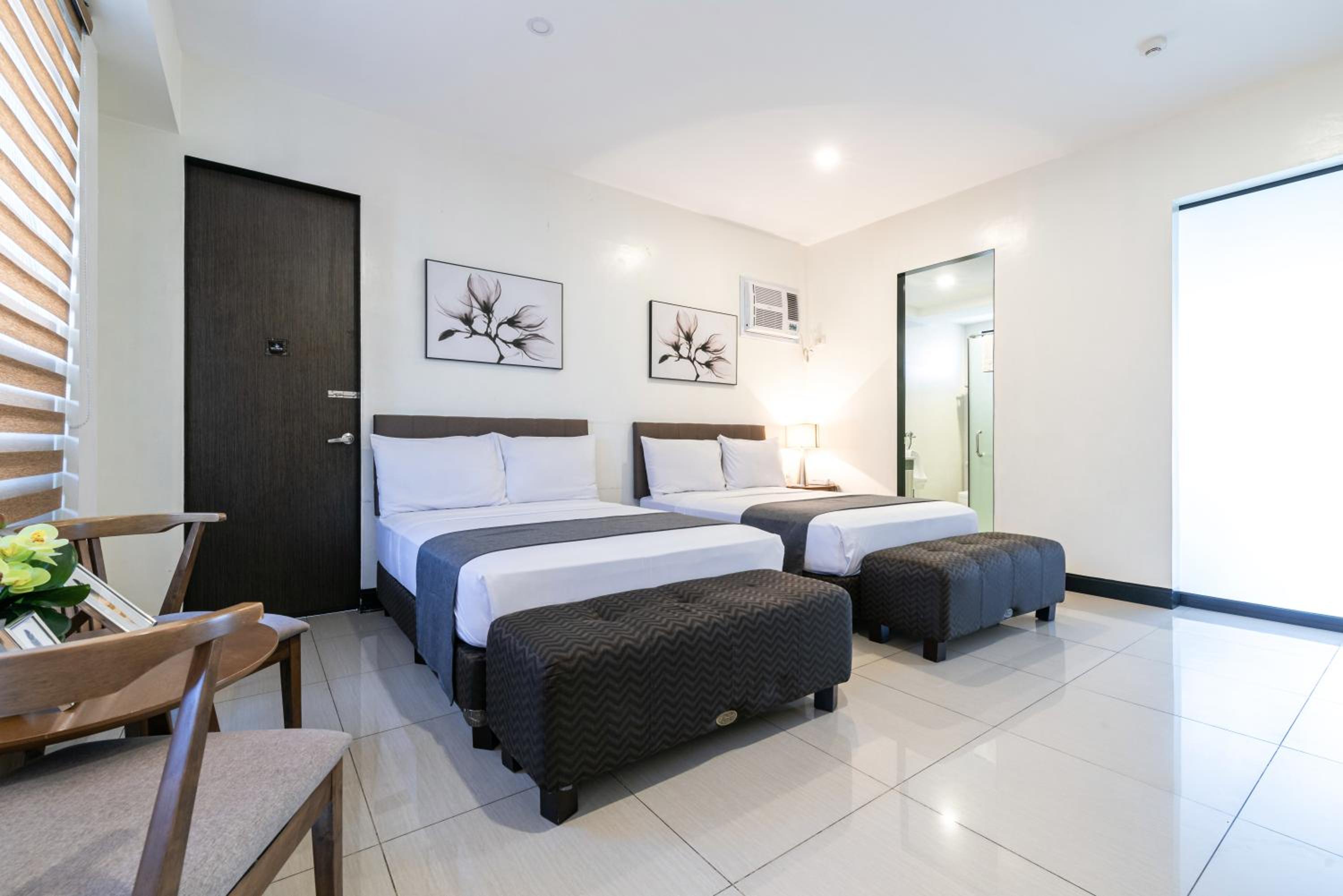 Premier Family Studio