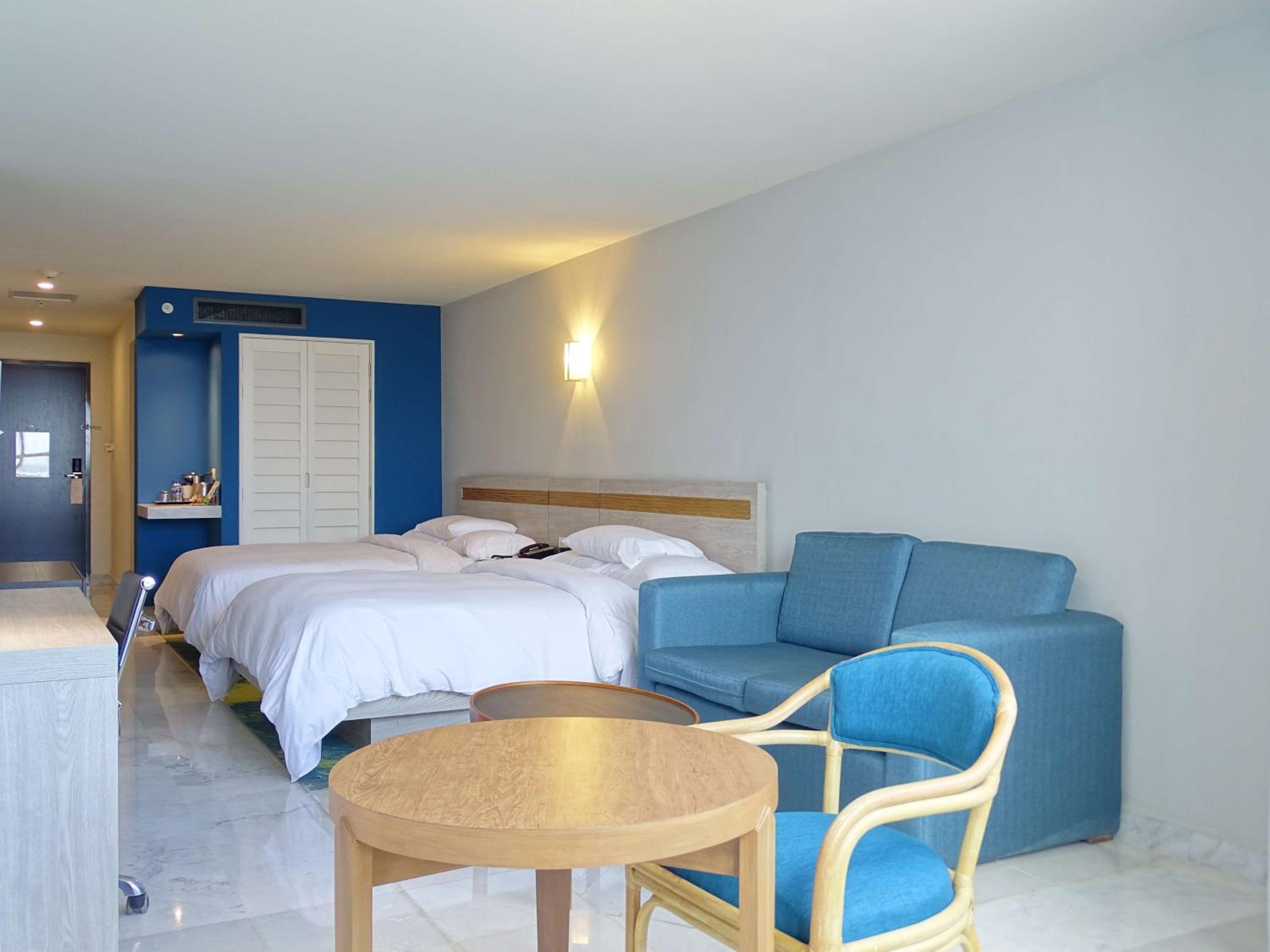 Studio Suite with two Queen Size Bed 