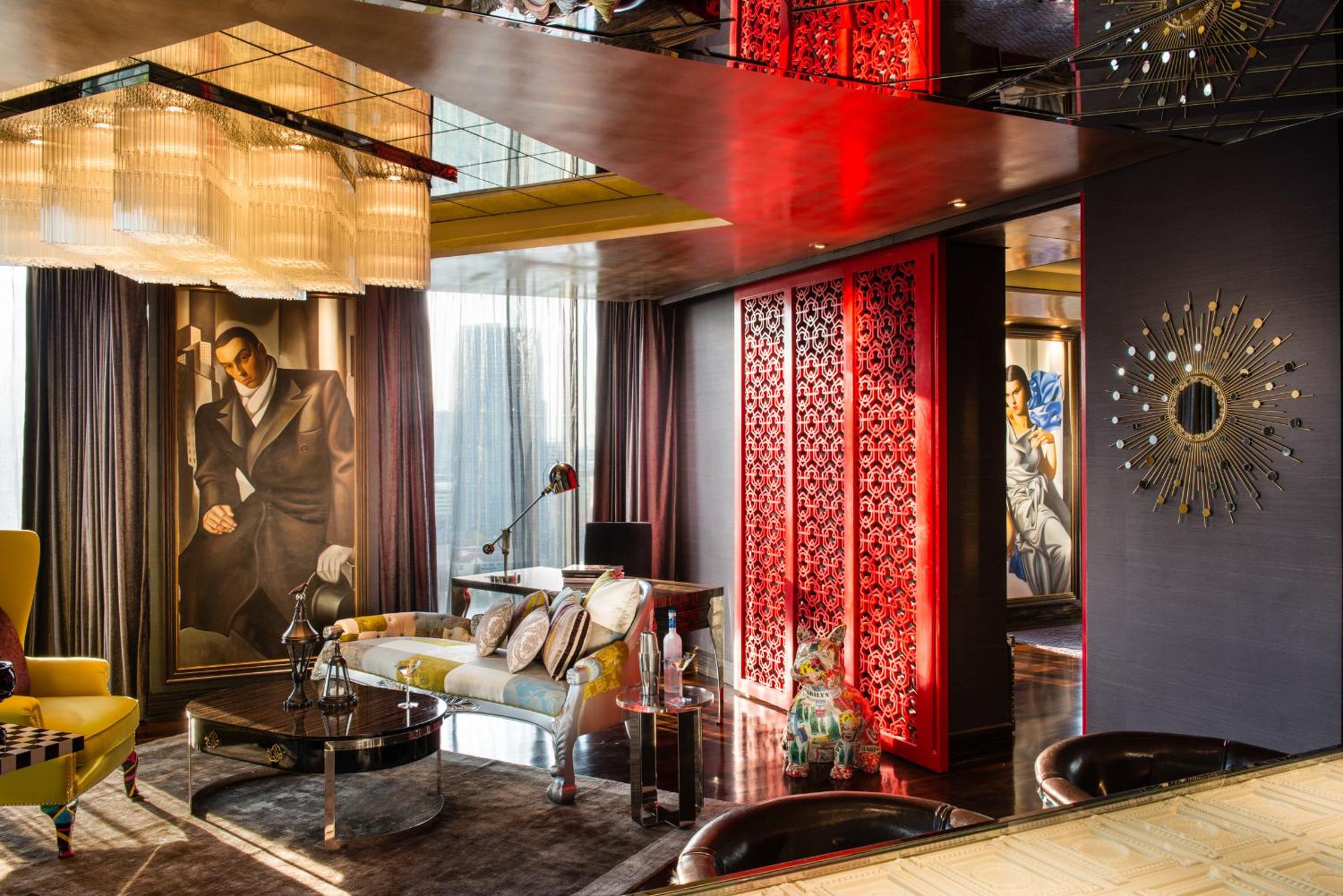 One-Bedroom King Suite with Garden View