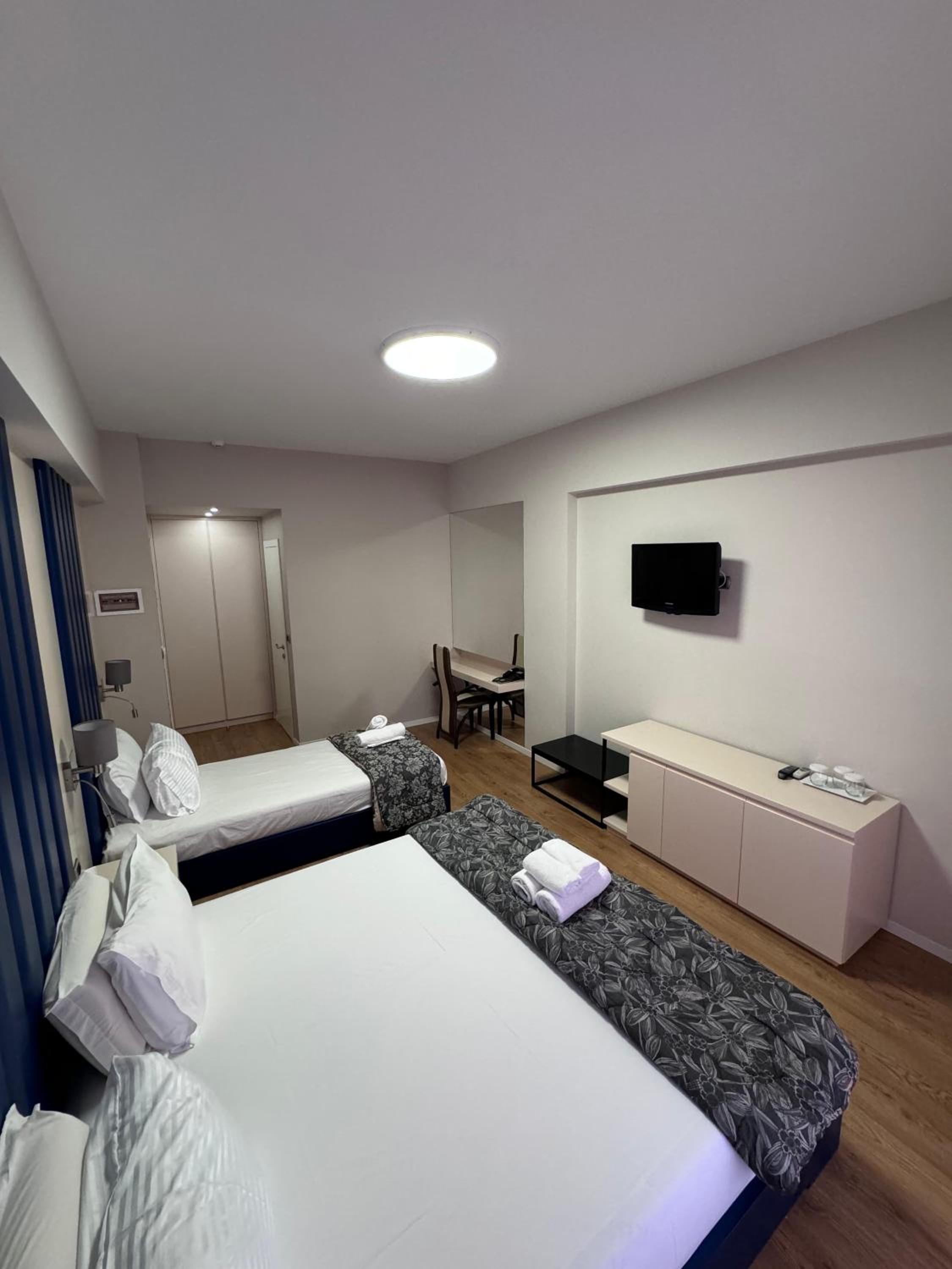 Triple Room With Balcony