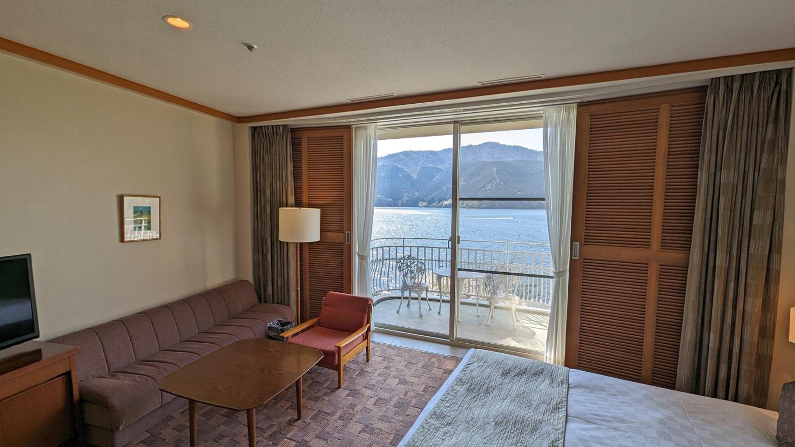 Twin Room with Lake View