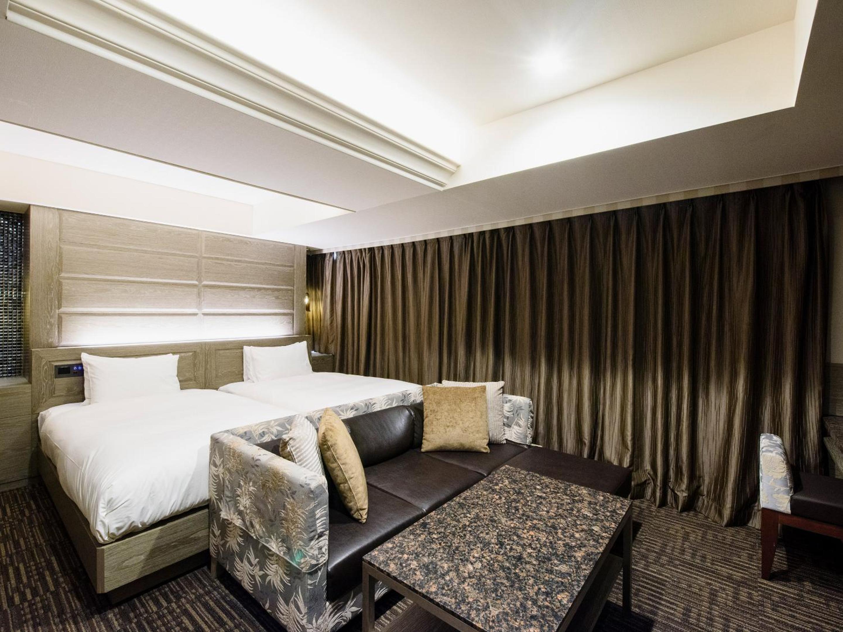 Deluxe Twin Room - Non-Smoking