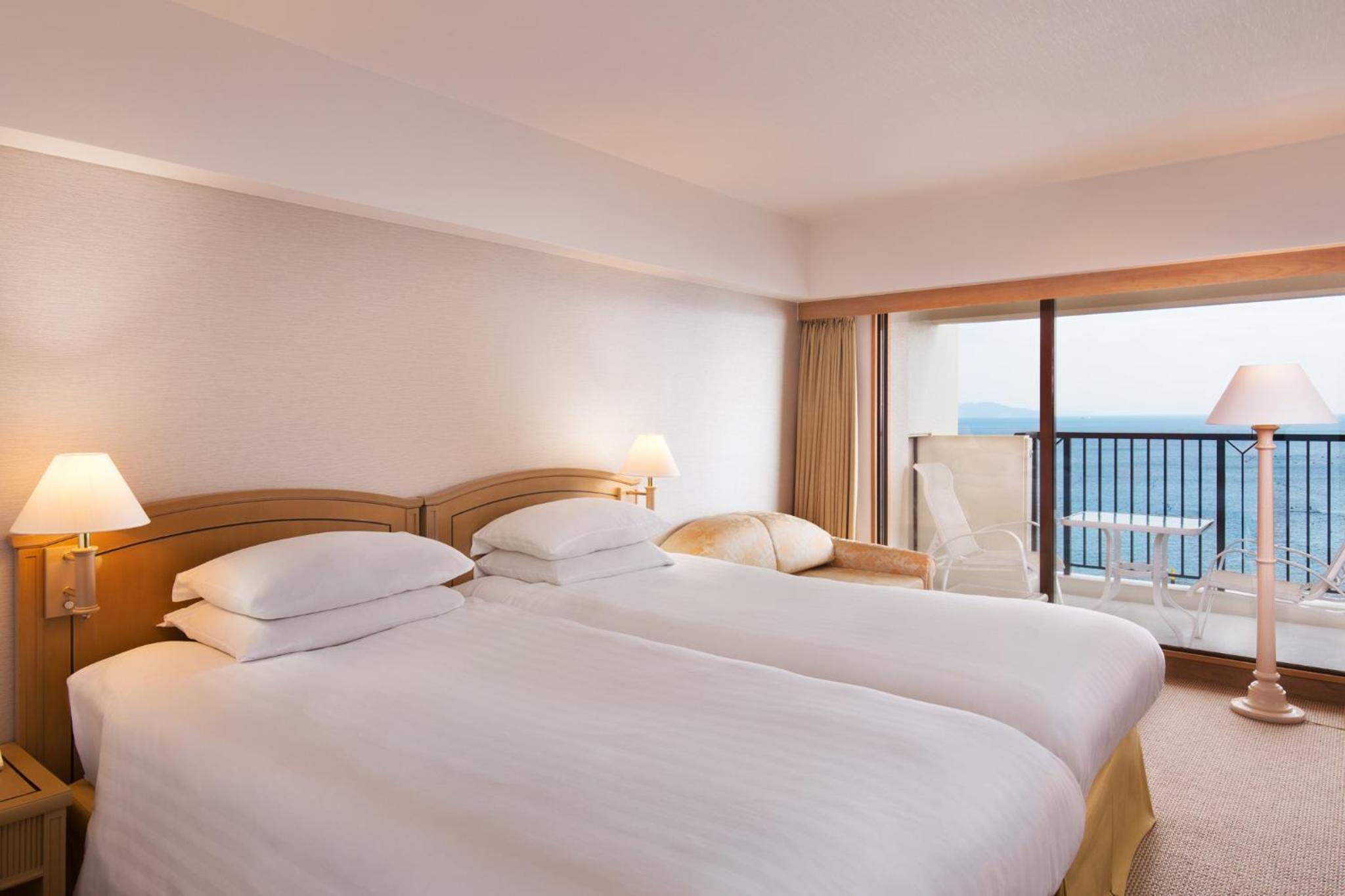 Superior Twin Room with Sea View
