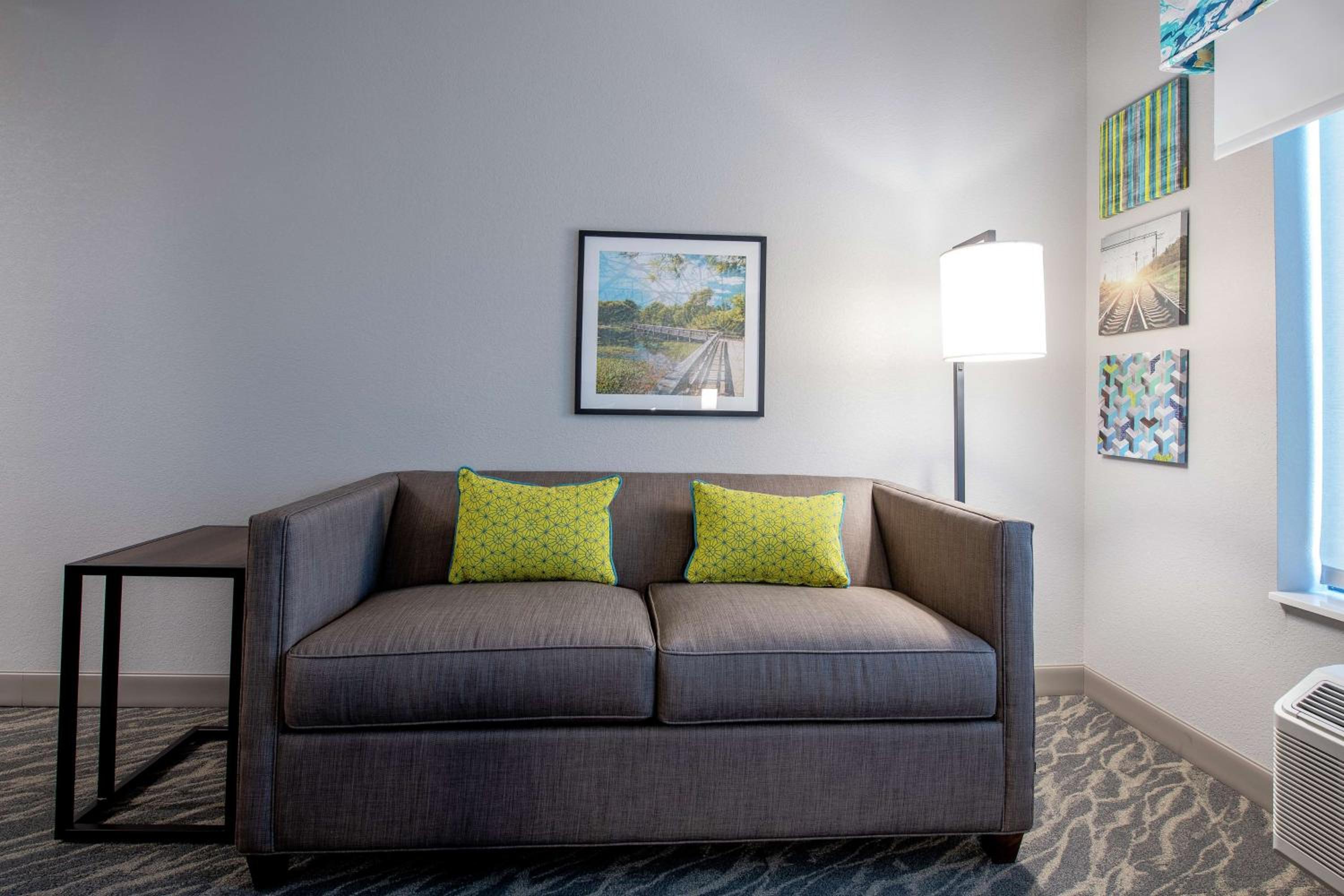 King Studio Suite