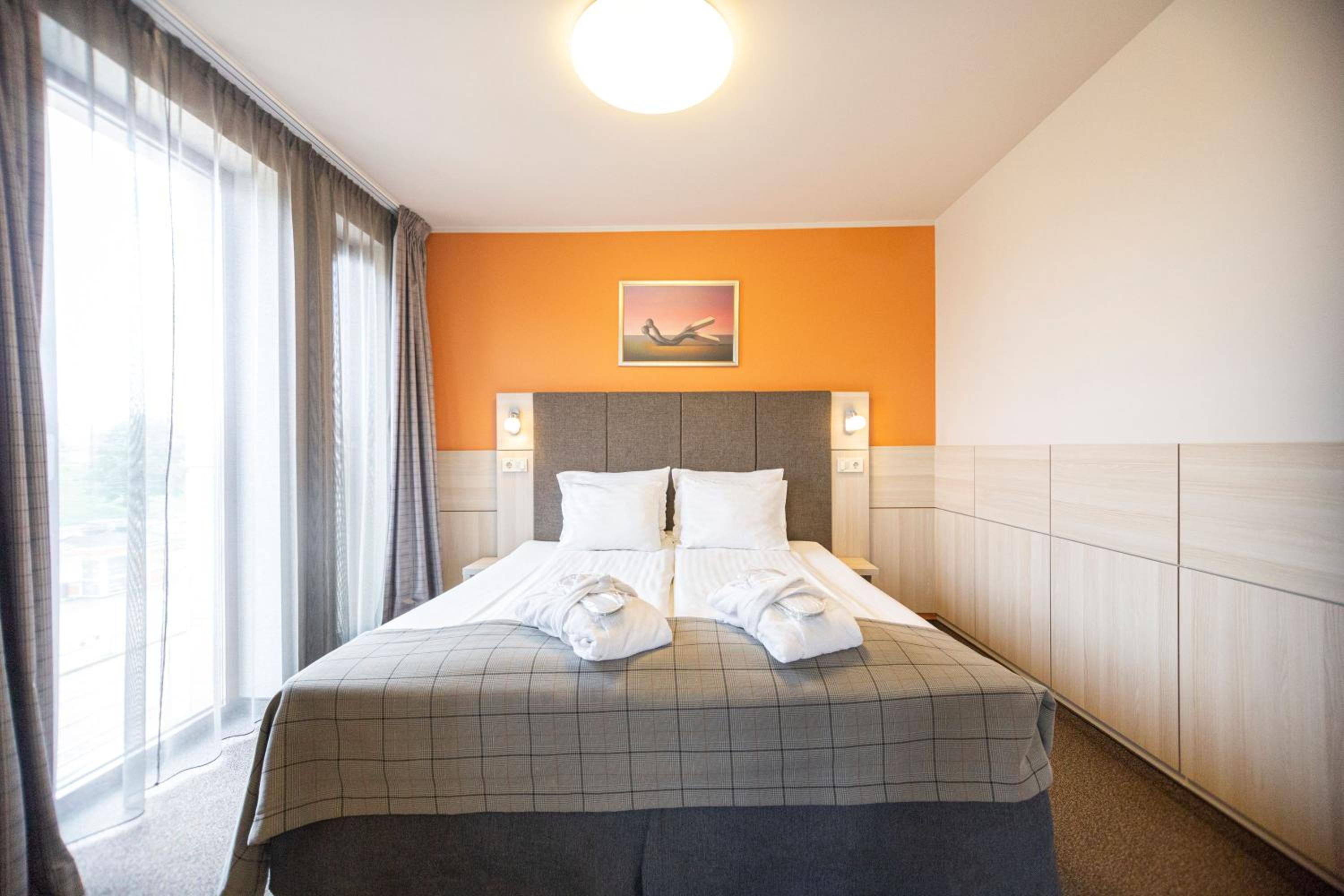 Suite with Daily Spa Access