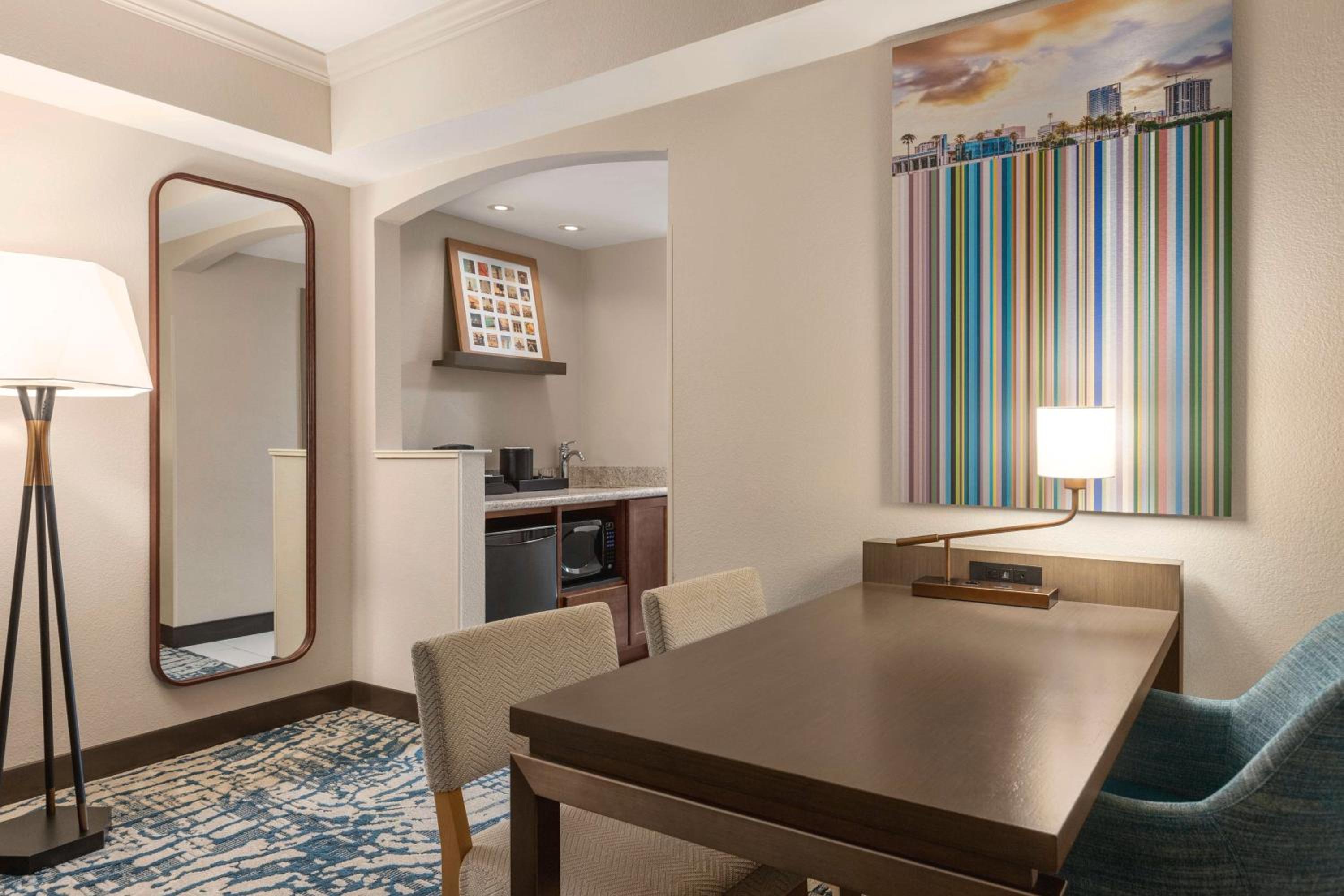 Suite with Two Queen Beds - Non-Smoking