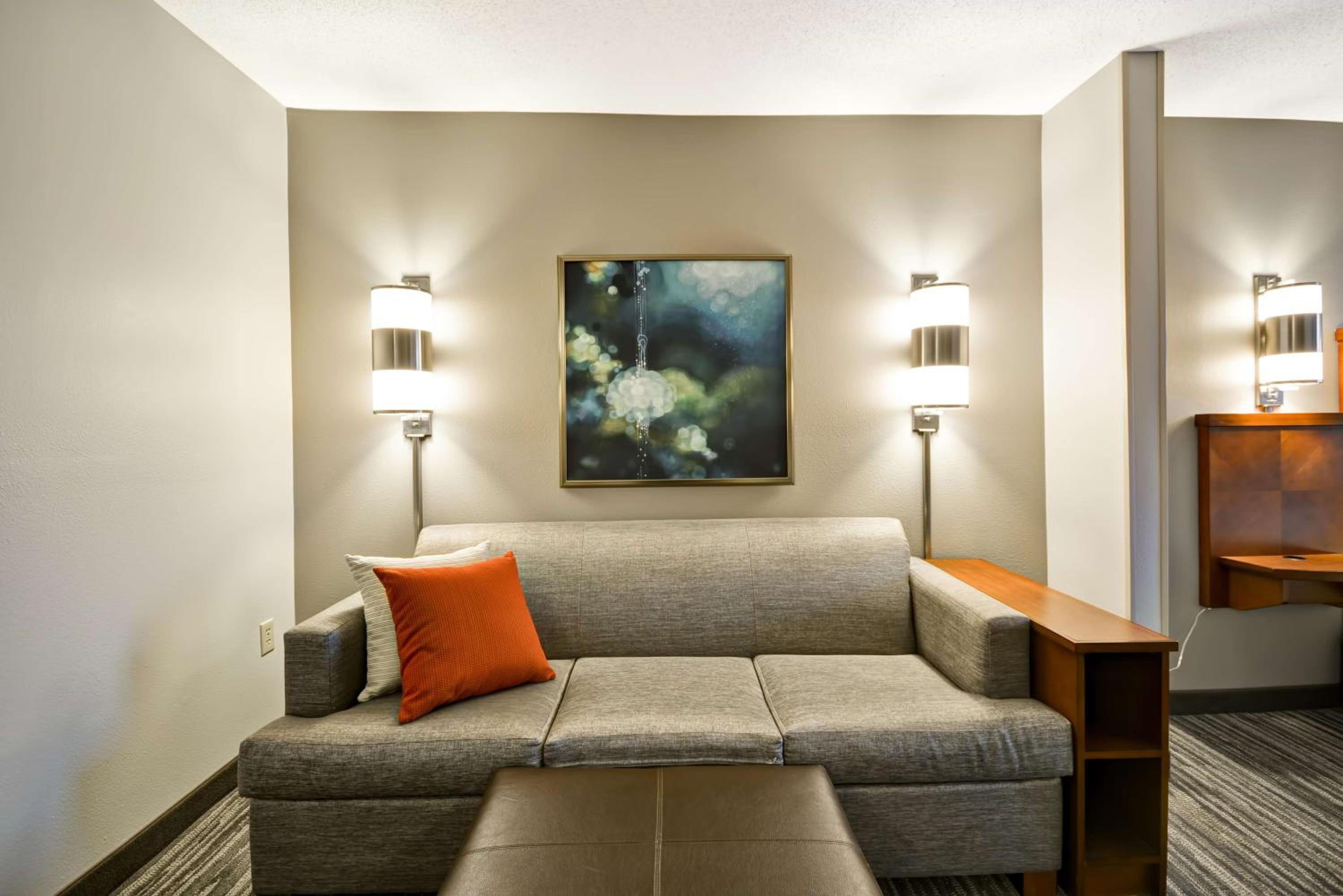 Double Room With Two Double Beds And Accessible Tub