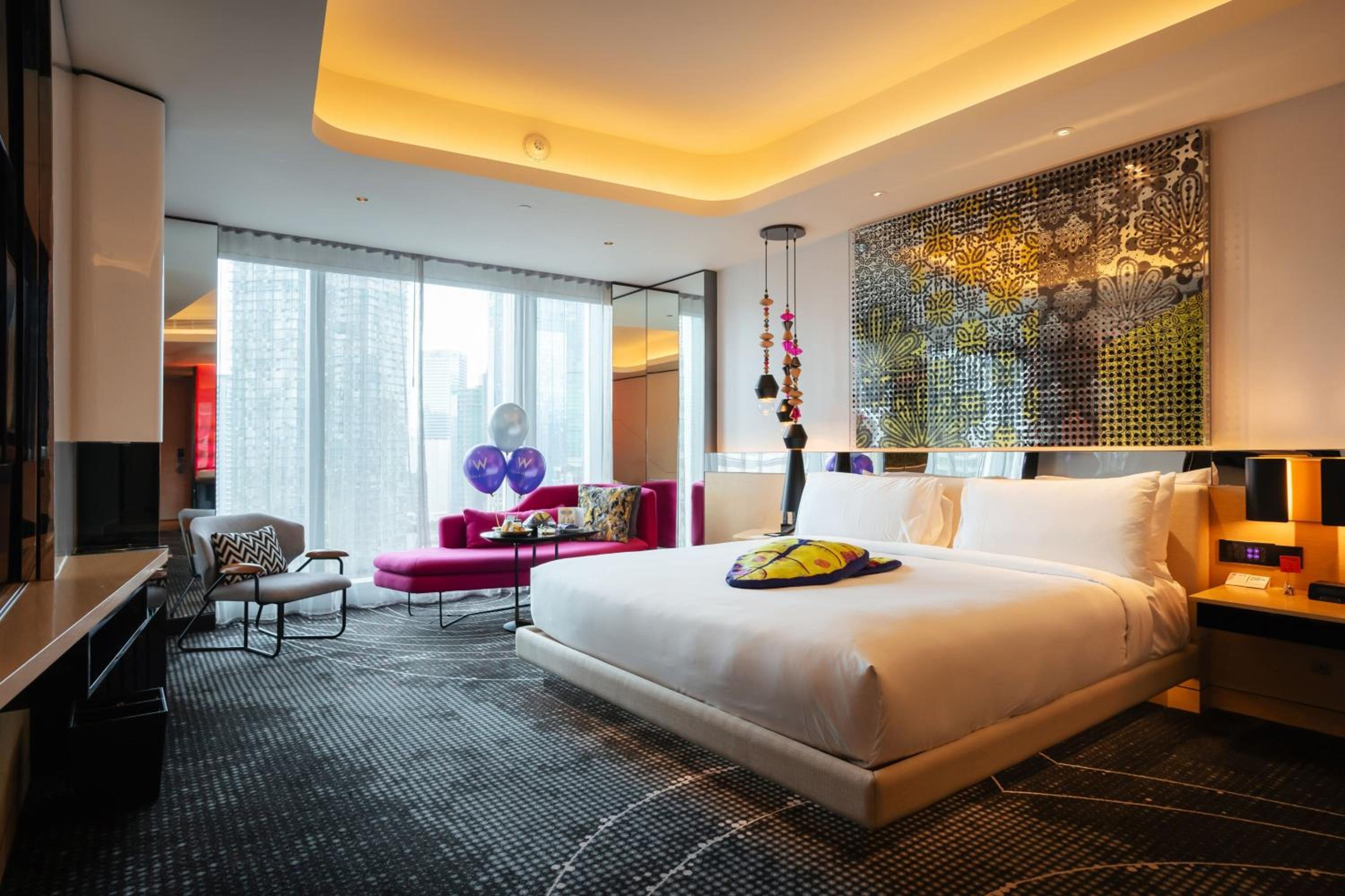 Spectacular Room, KLCC View, King Bed