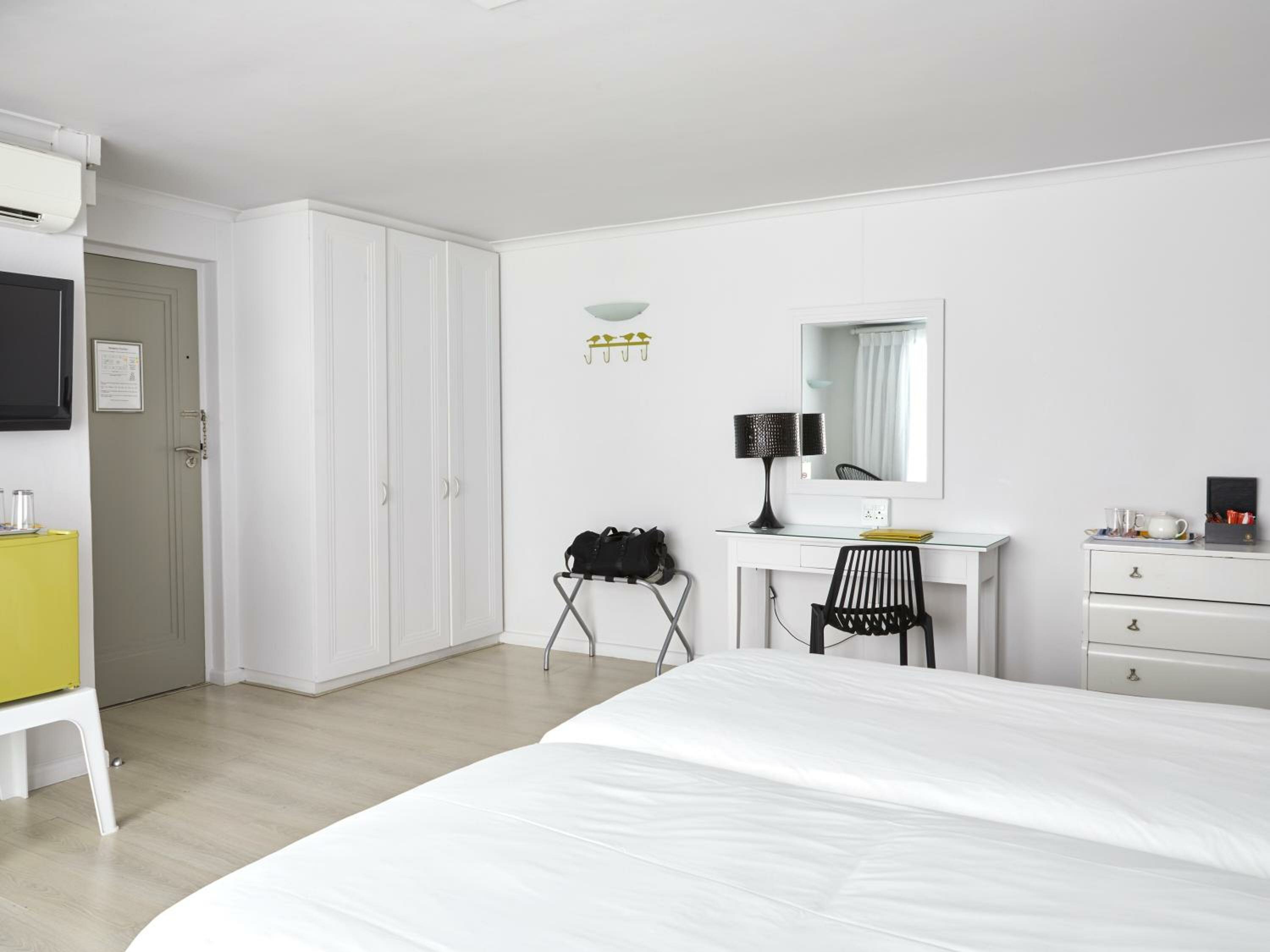 Double Room with Side View