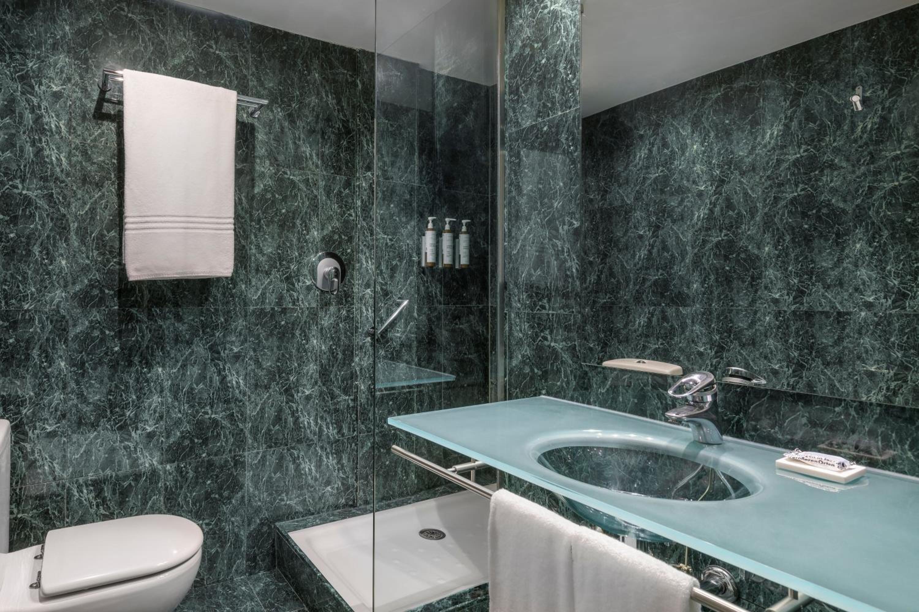 Standard, Guest room, 1 Queen