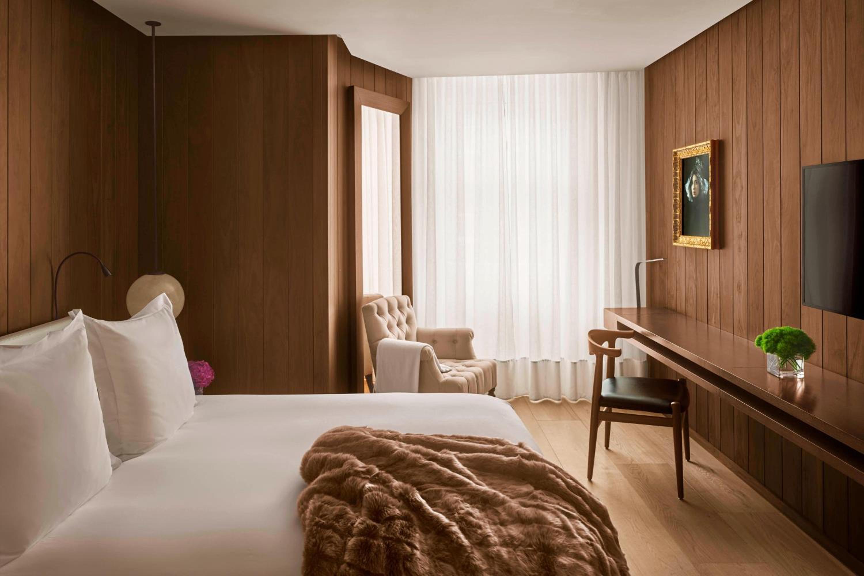 Superior Queen, Guest room, 1 Queen