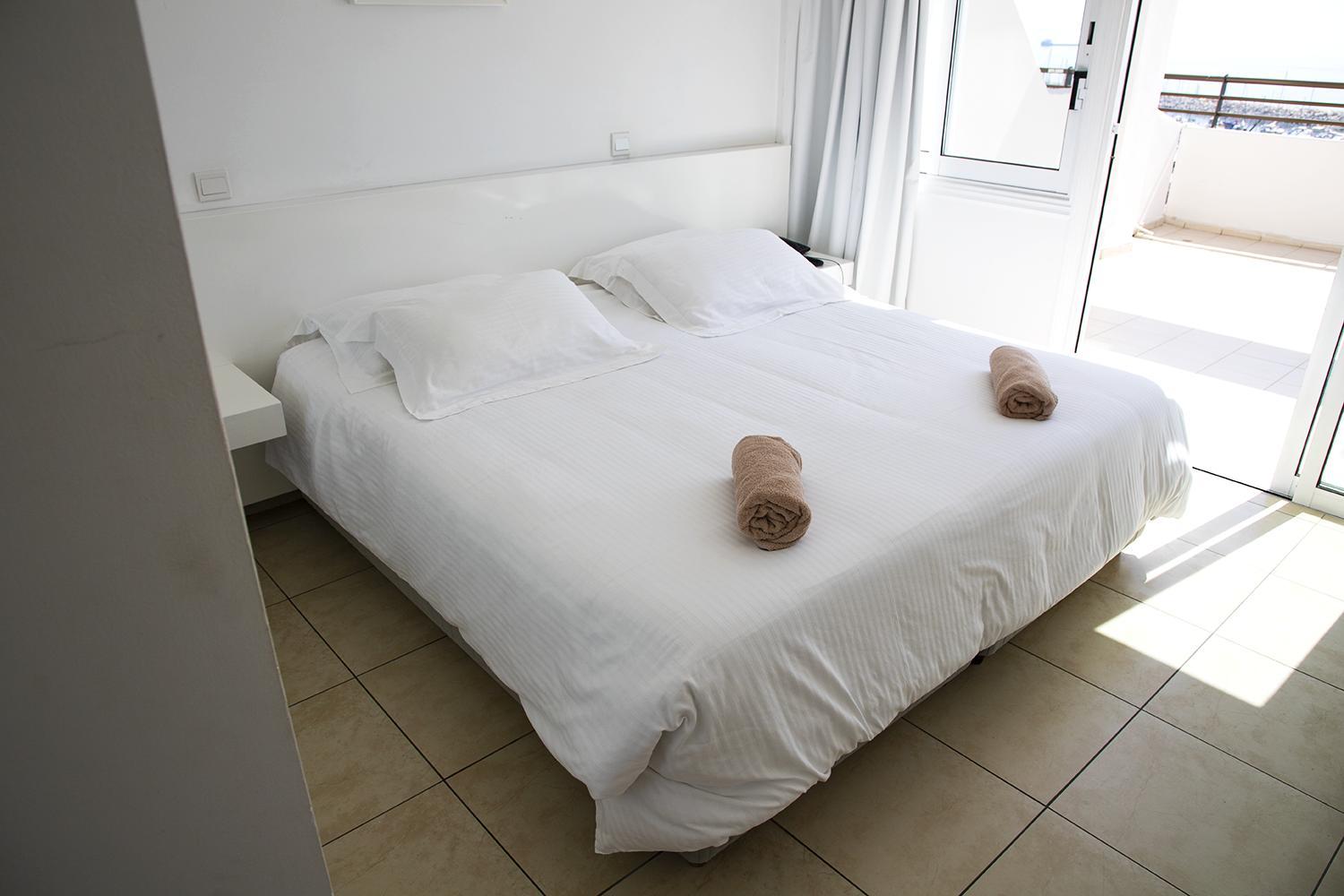 One- Bedroom with Terrace - Salamina