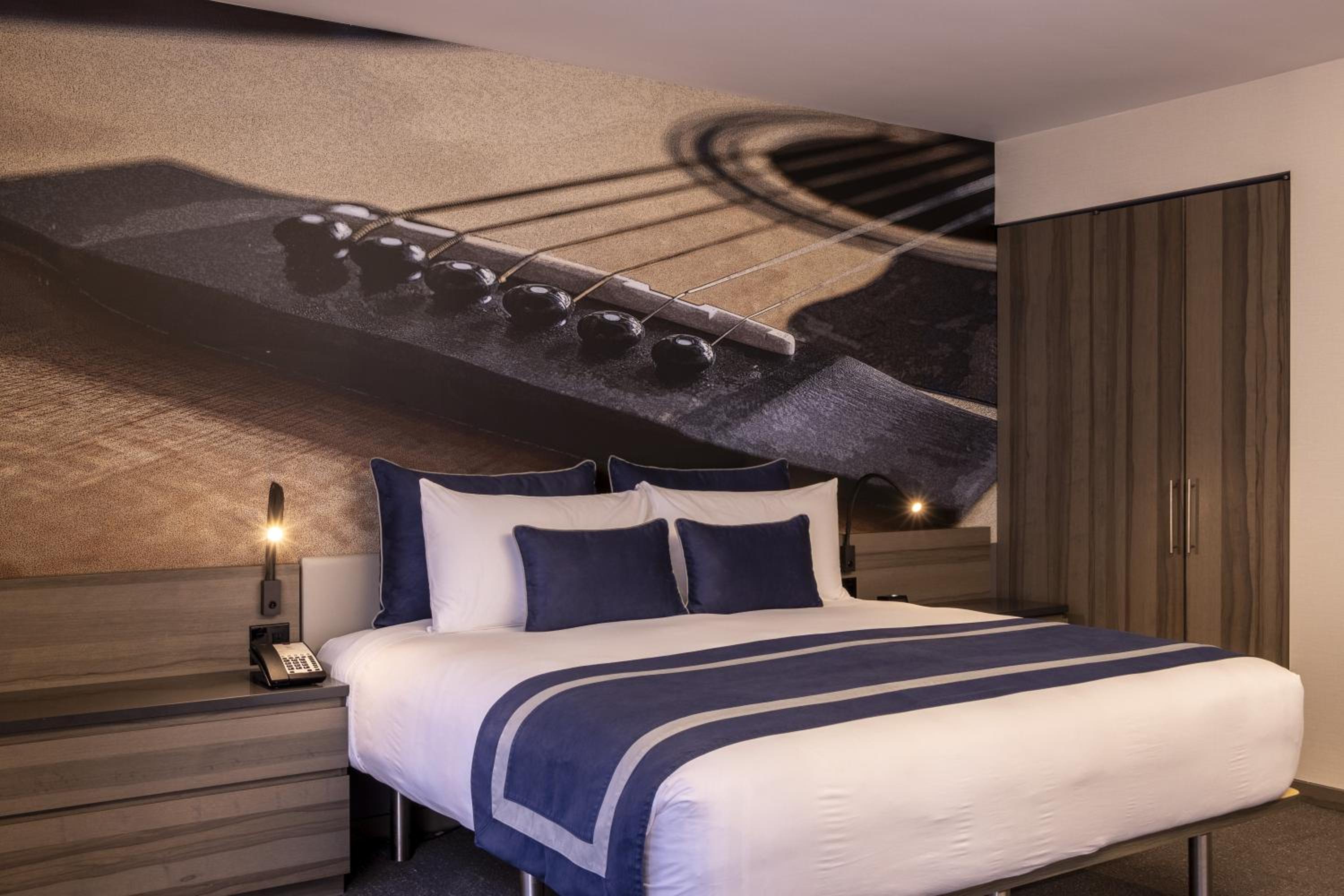 Superior King Junior Suite 