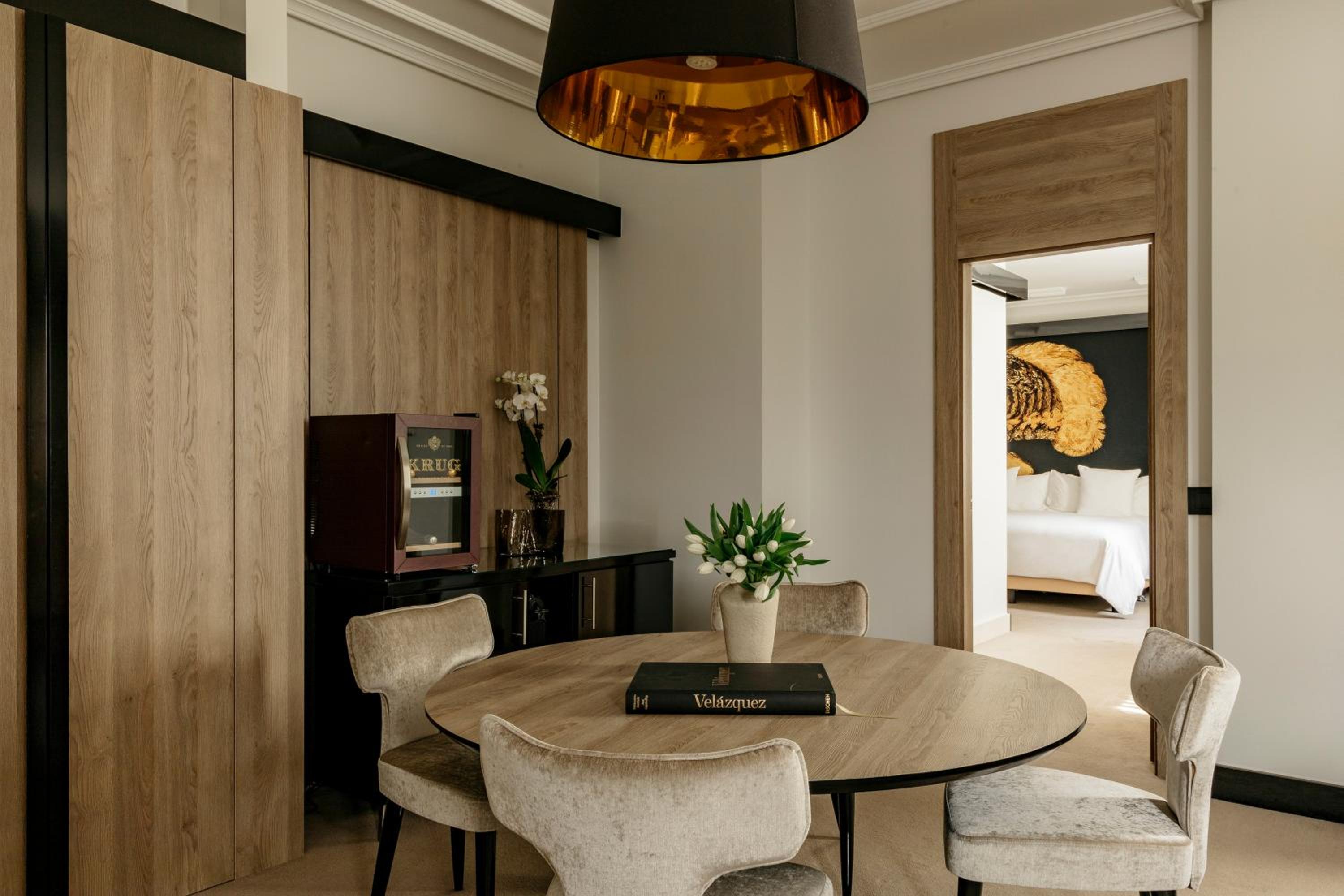 Master Suite Red Level 