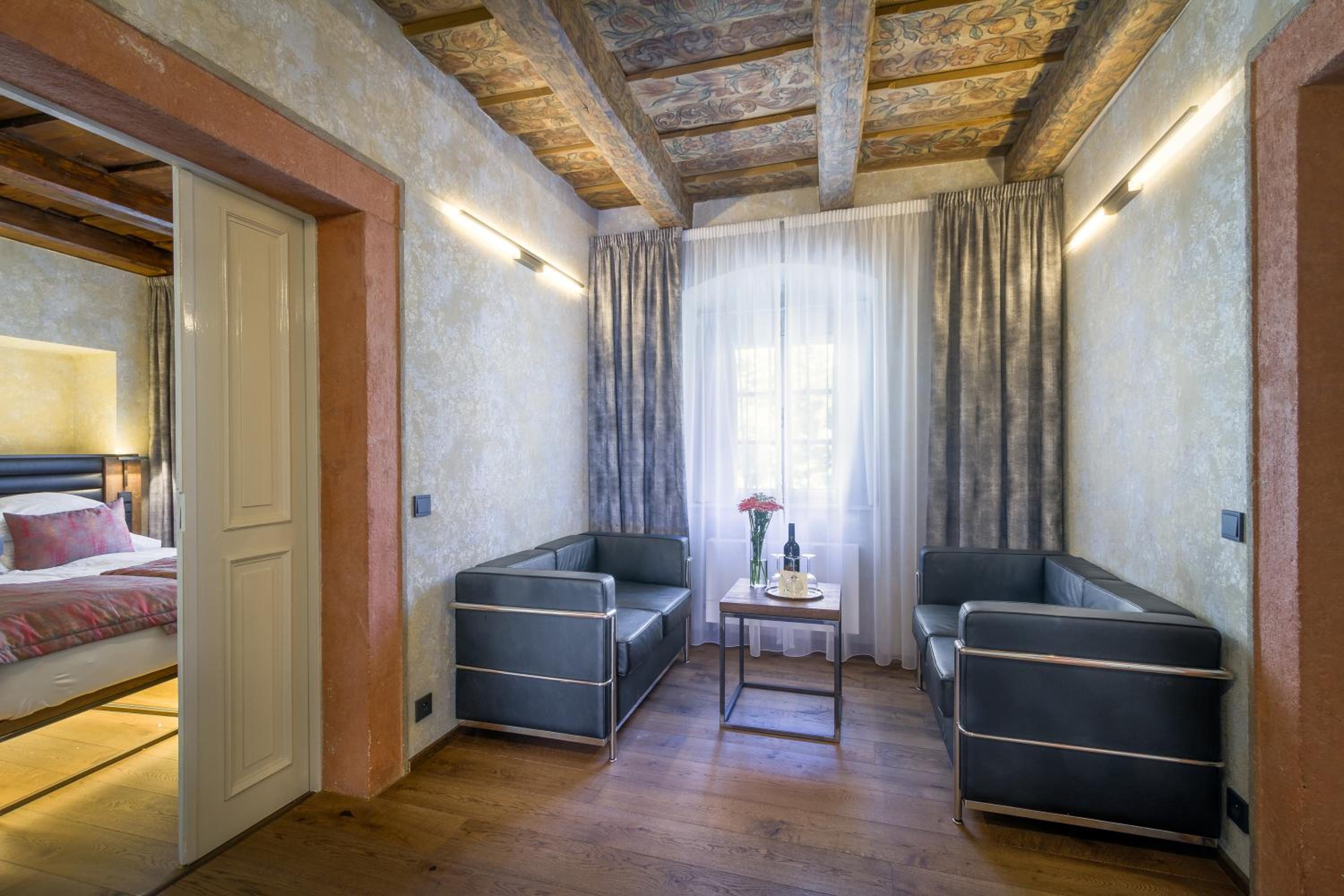 Deluxe Quadruple Room with Two Bedrooms