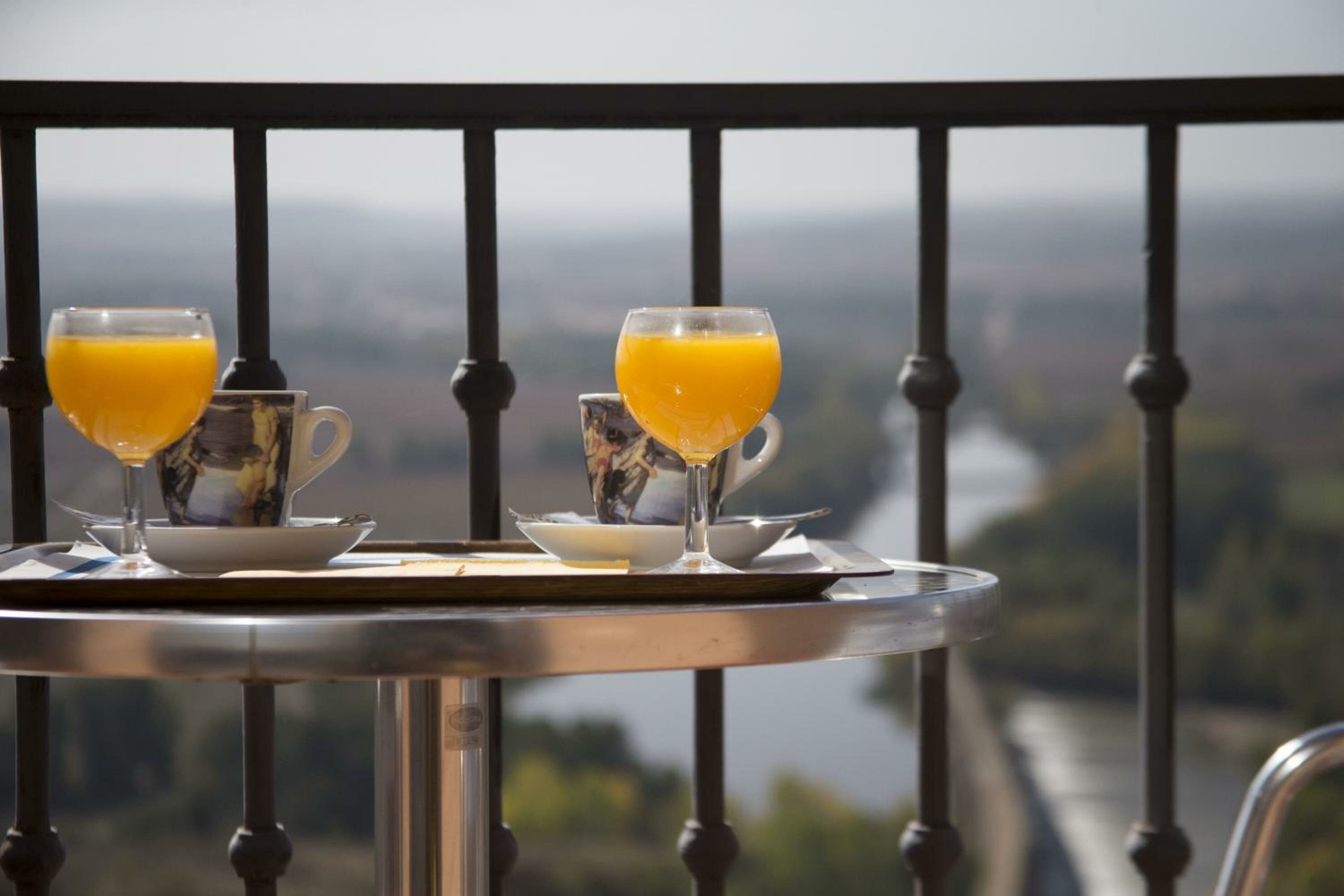 Superior Double or Twin Room with Terrace