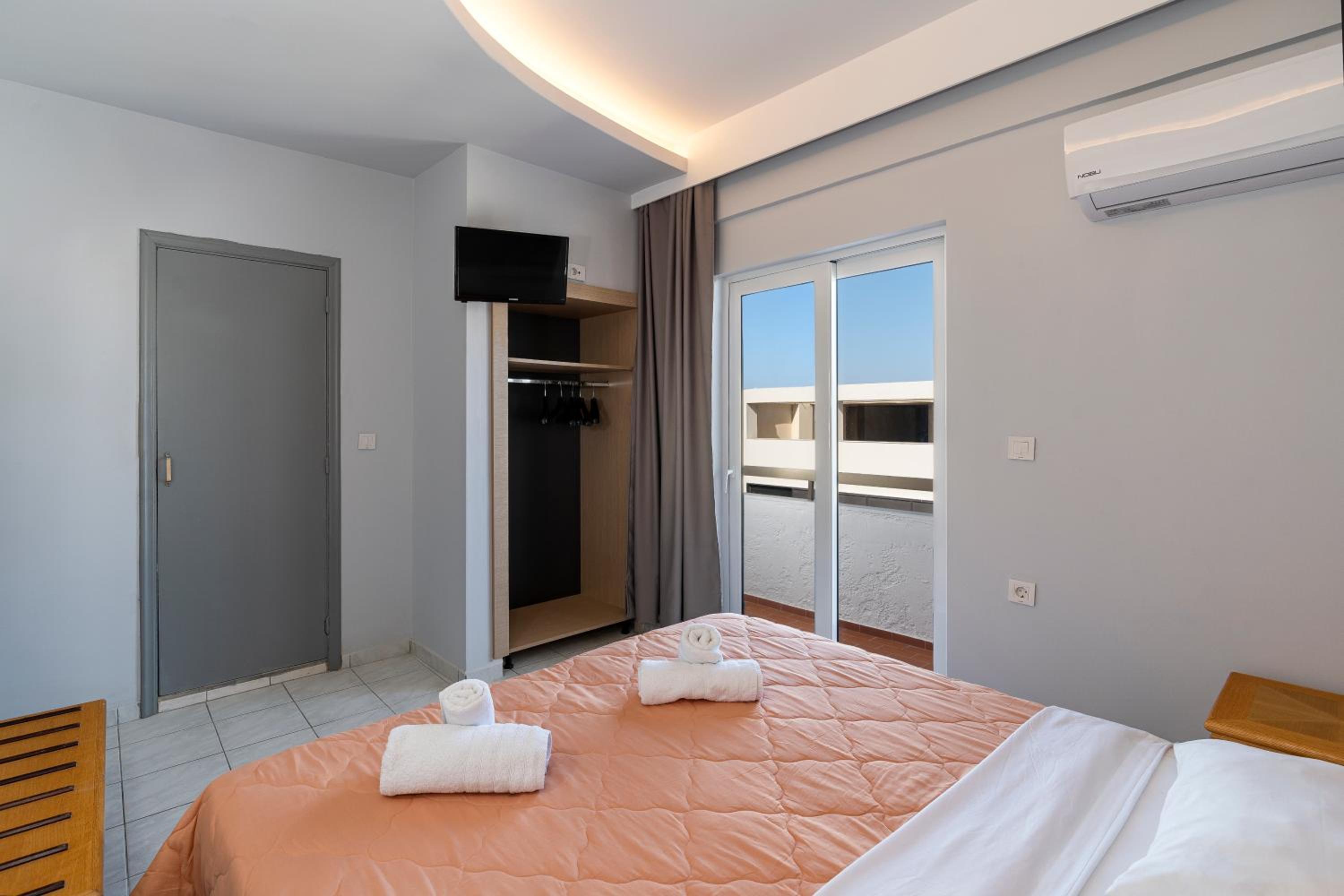 Standard Double or Twin Room with Balcony