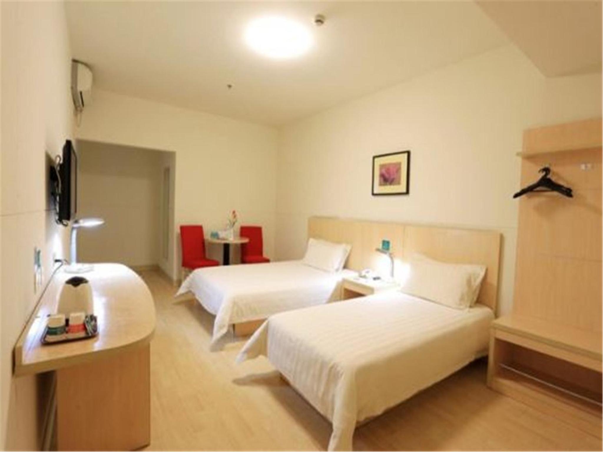 Superior Family Room