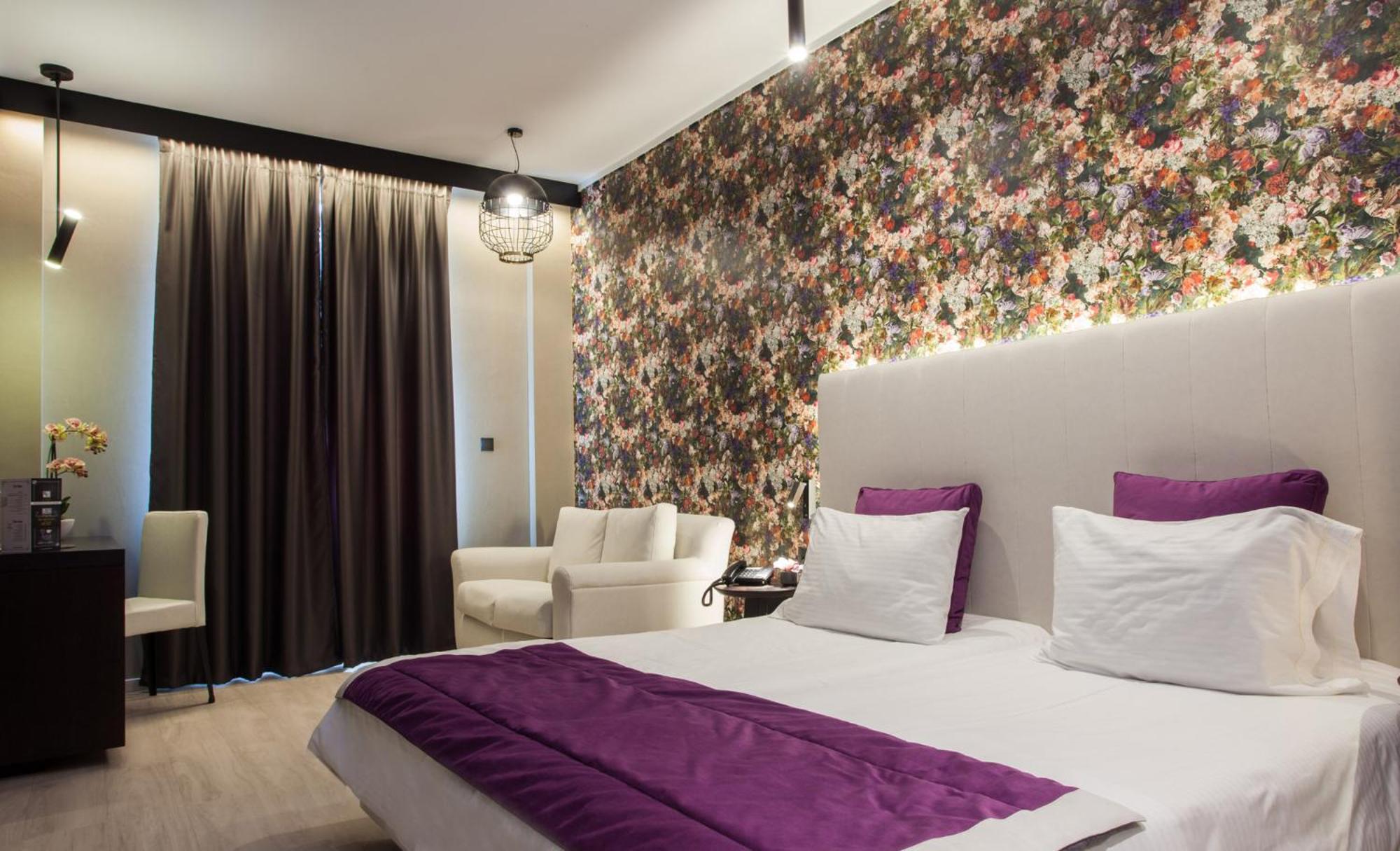 Twin Room with Balcony