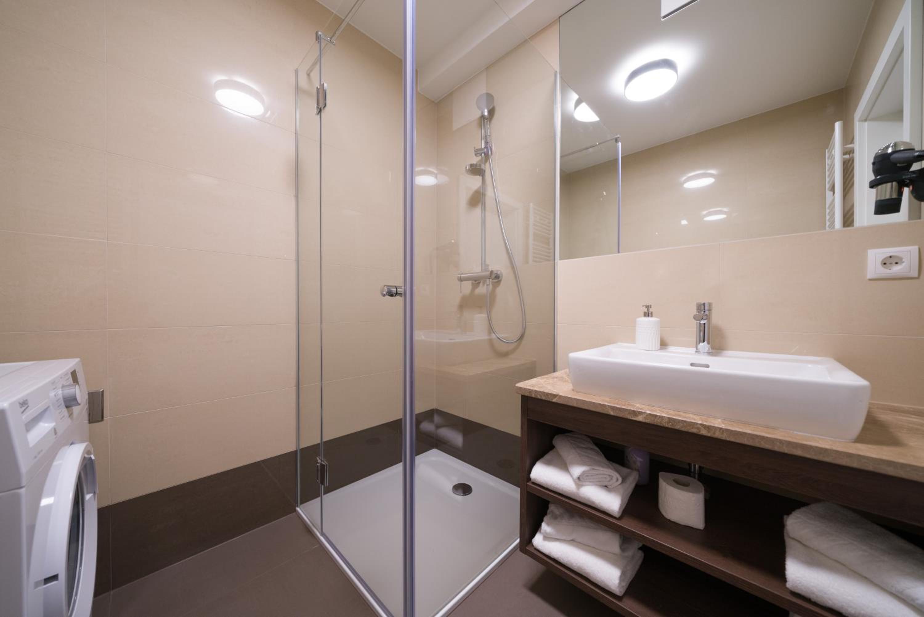 One-Bedroom Apartment with Balcony