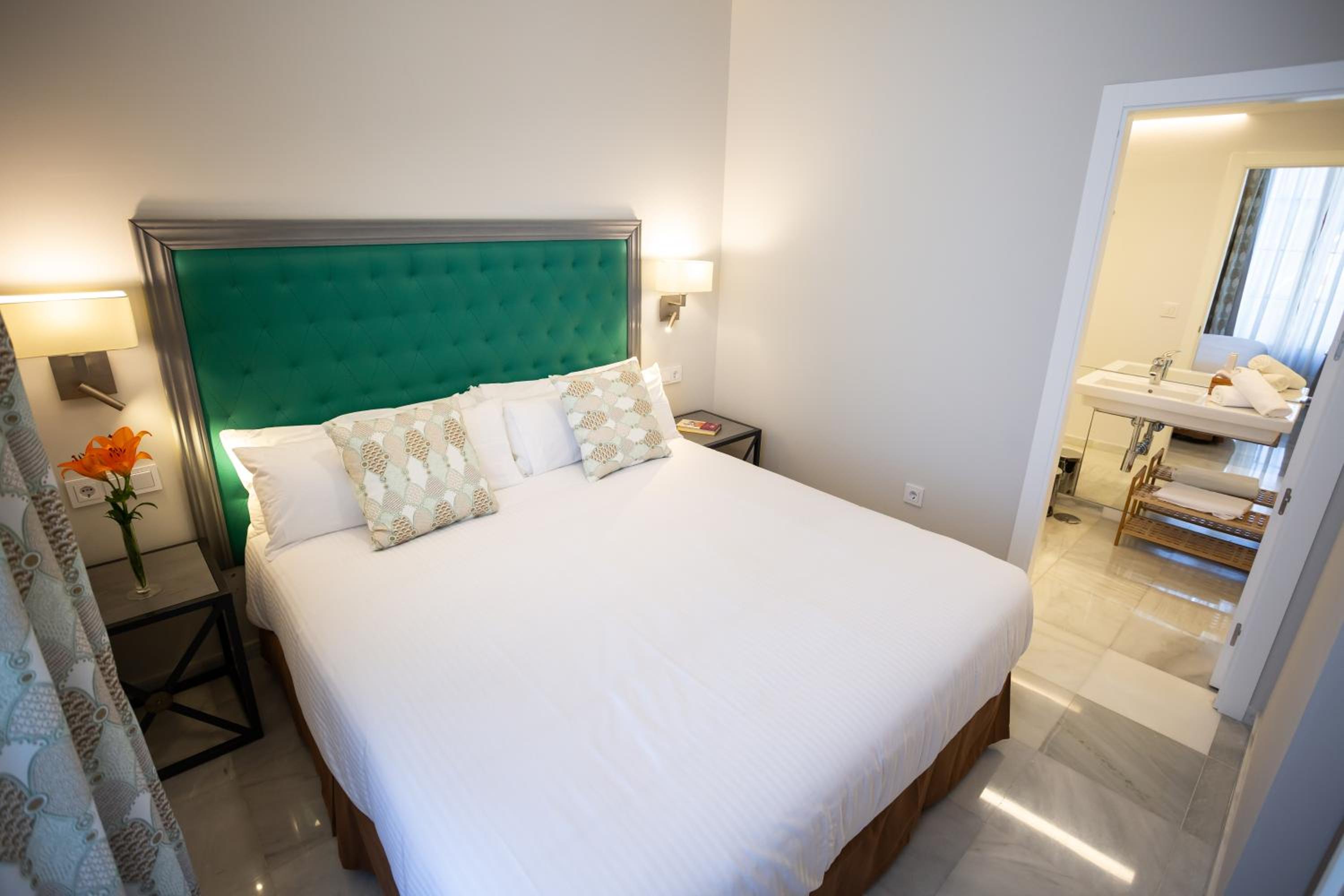 Superior Apartment