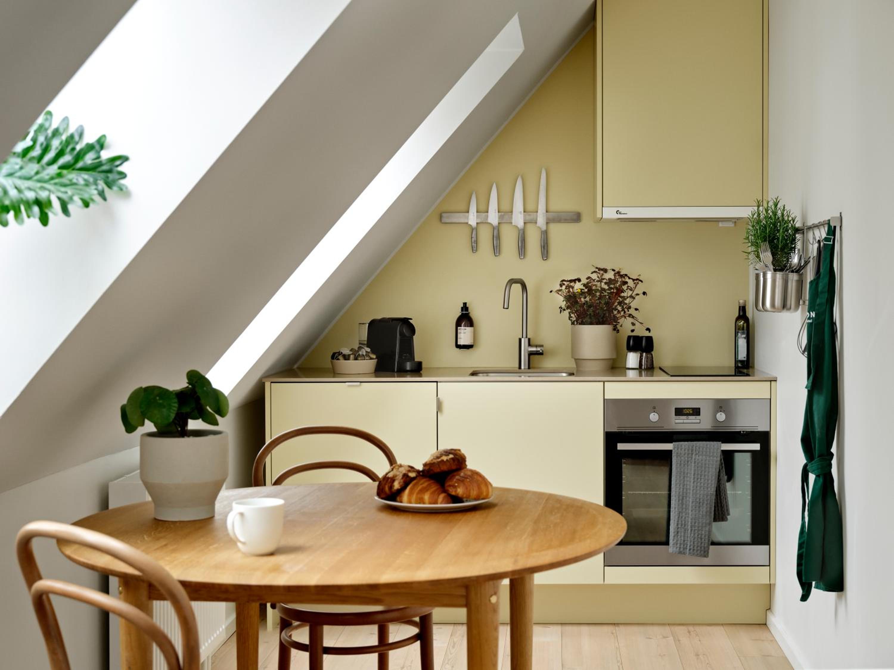 Split Level Apartment - Loft Bed