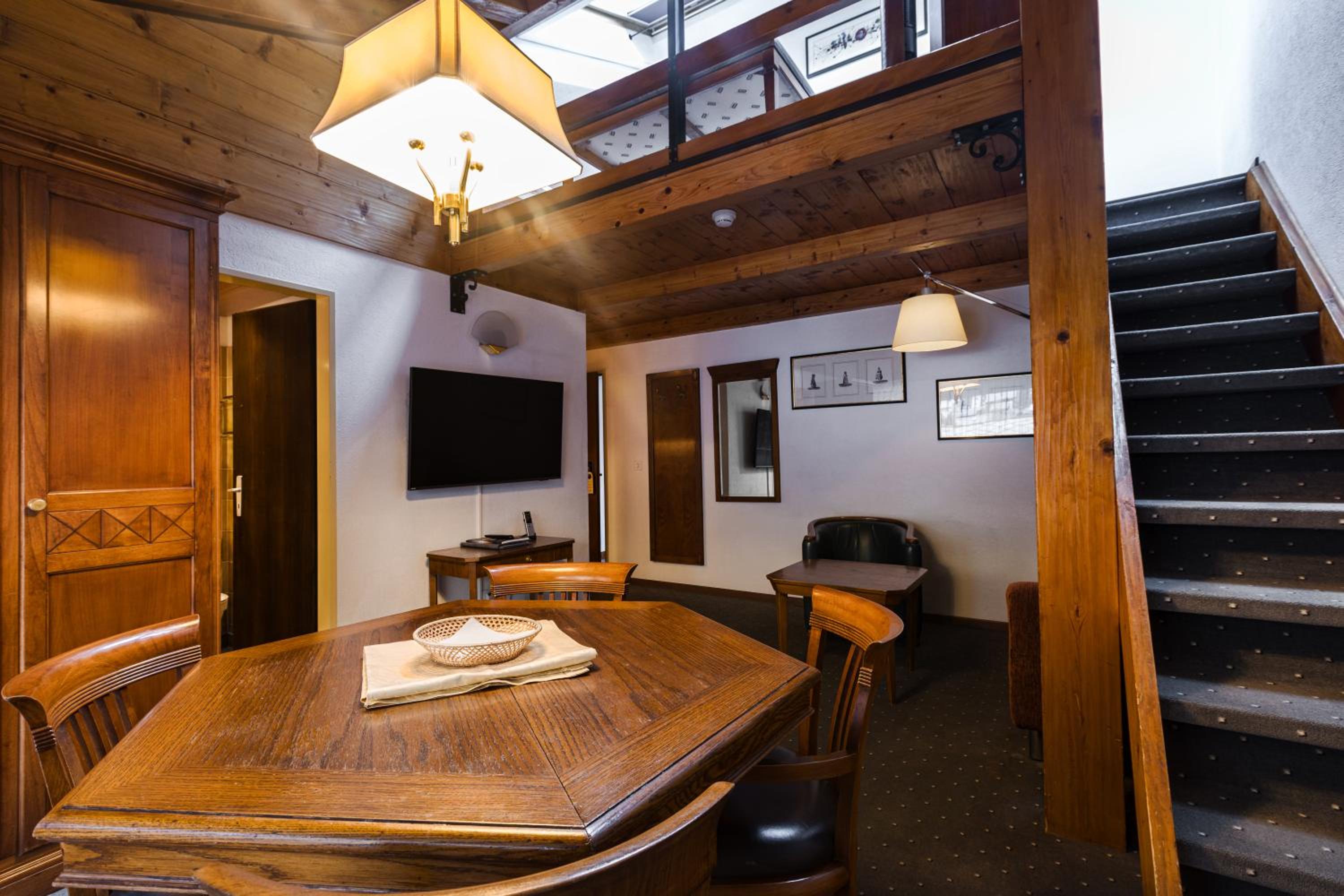 Family Apartment (4 Adults)