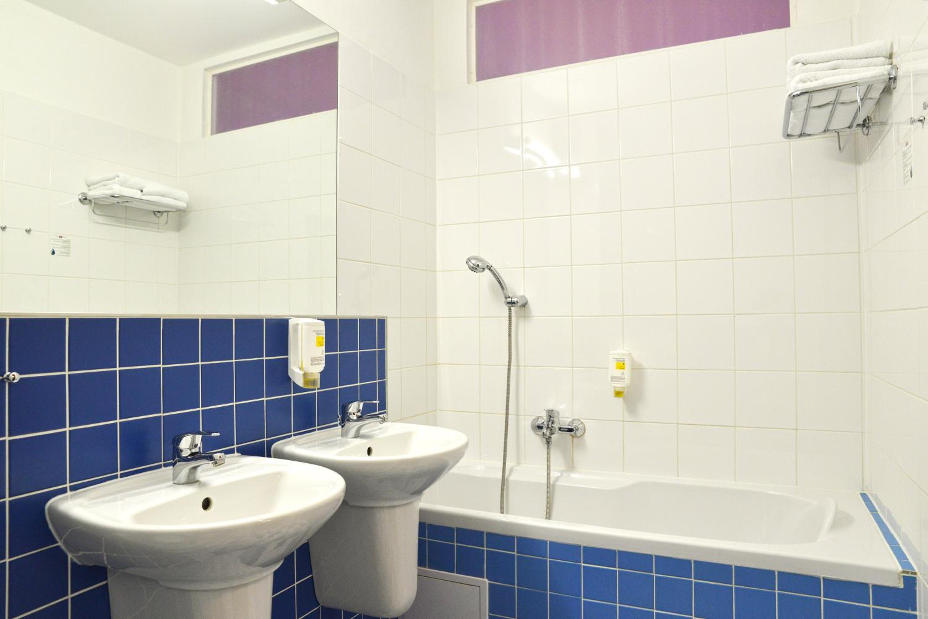 Apartment with Access to public Relax Center