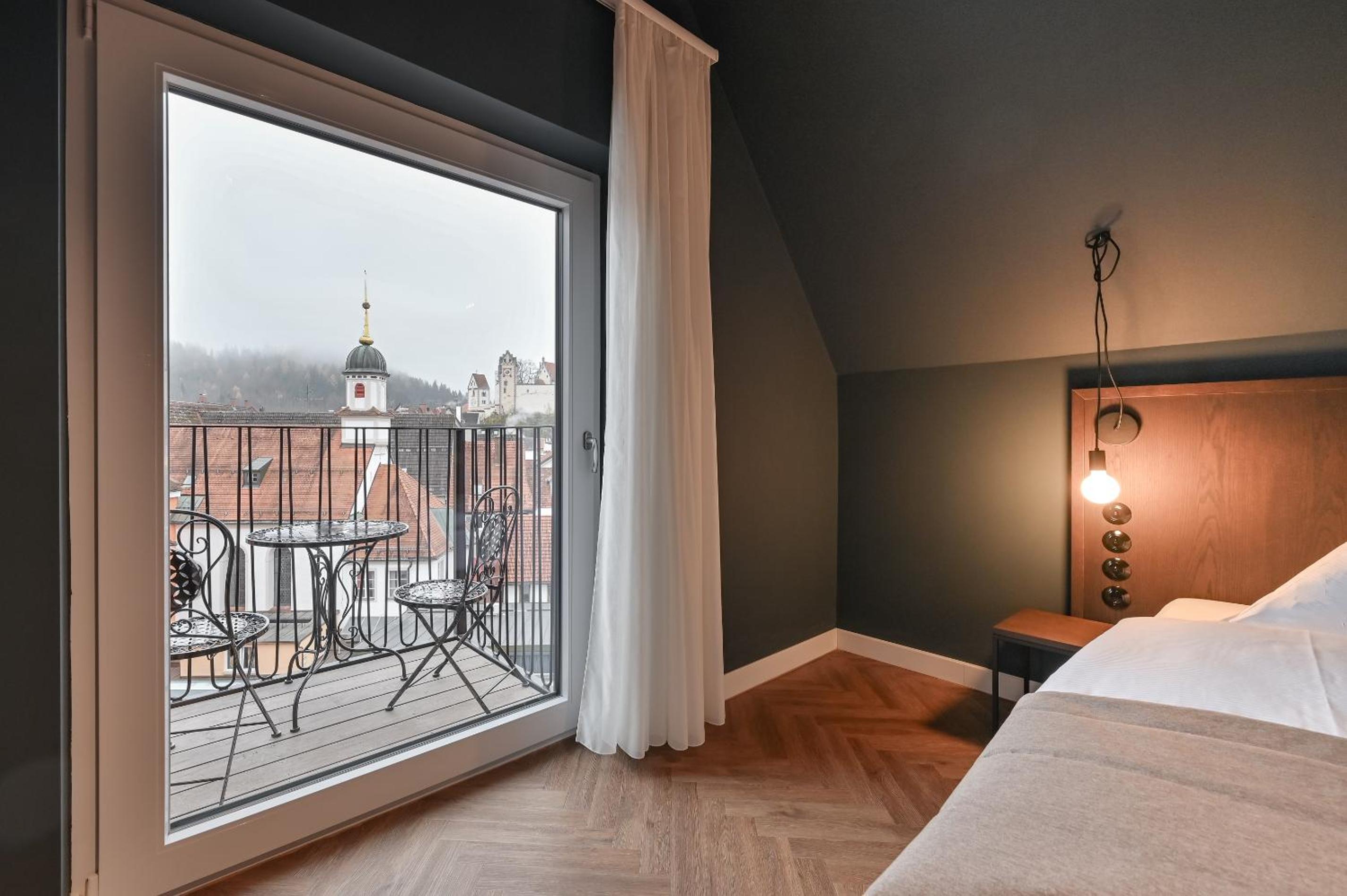 Plus Double Room - Large