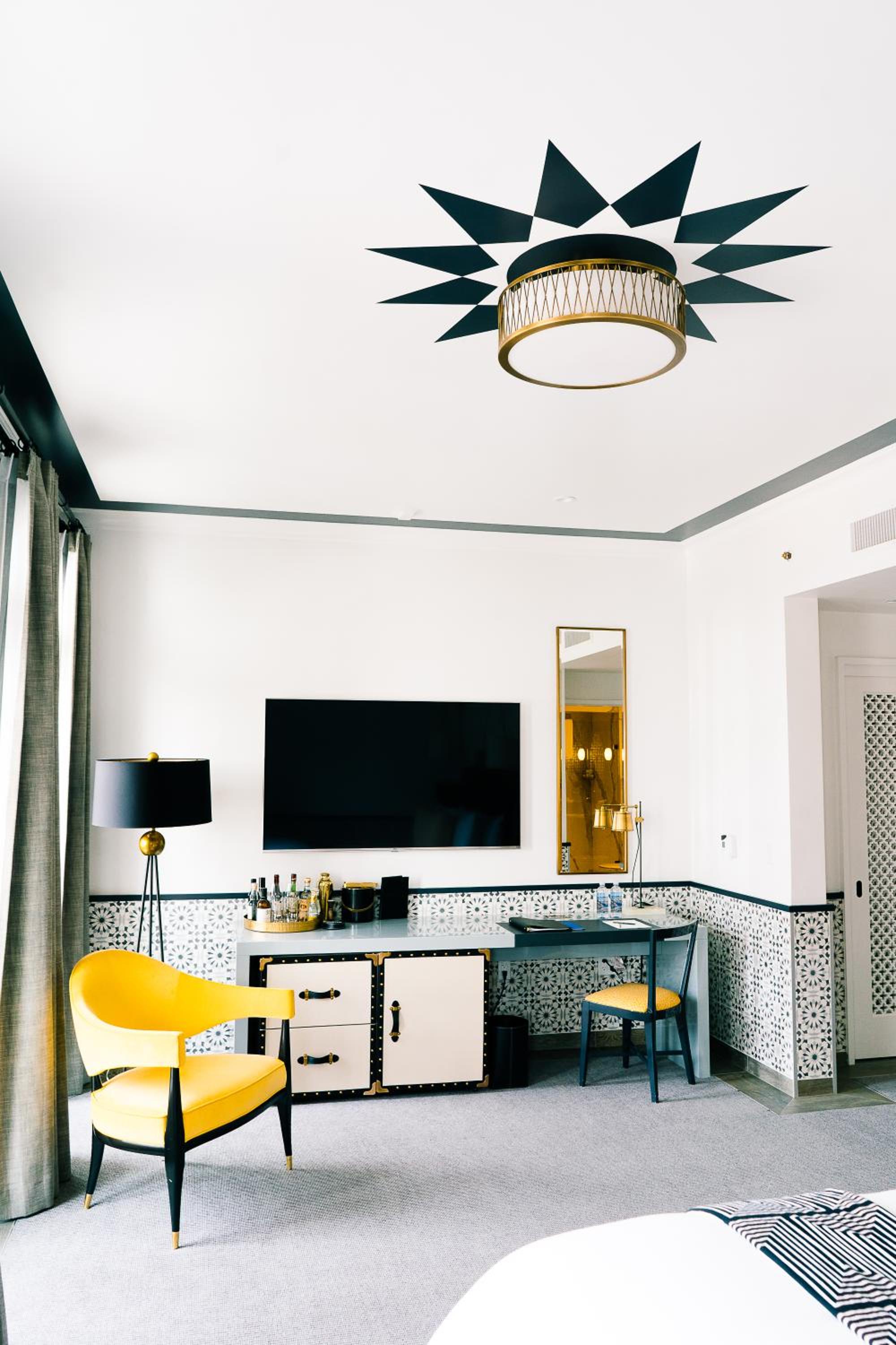 Superior King Room