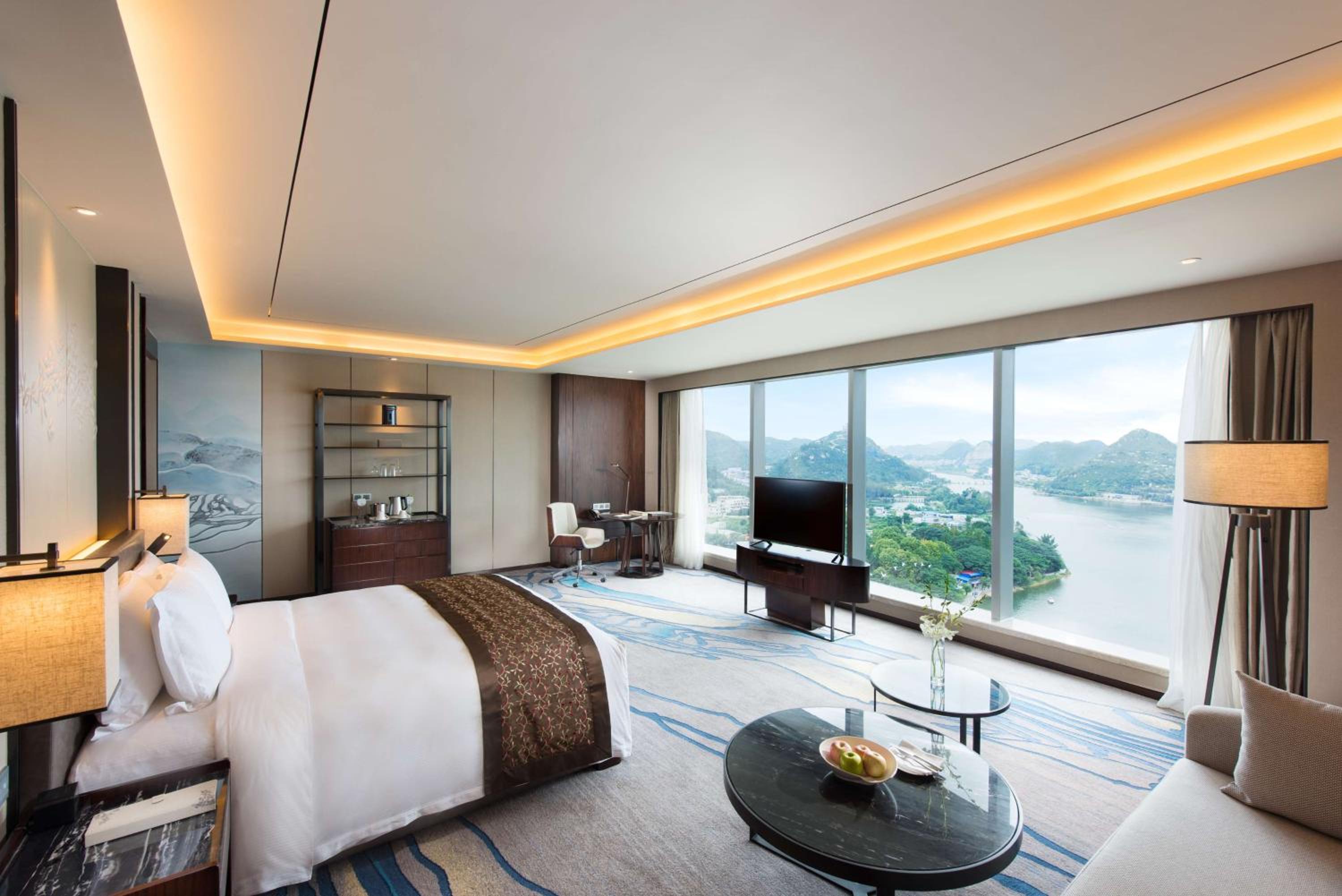 Premium Room with Lake View