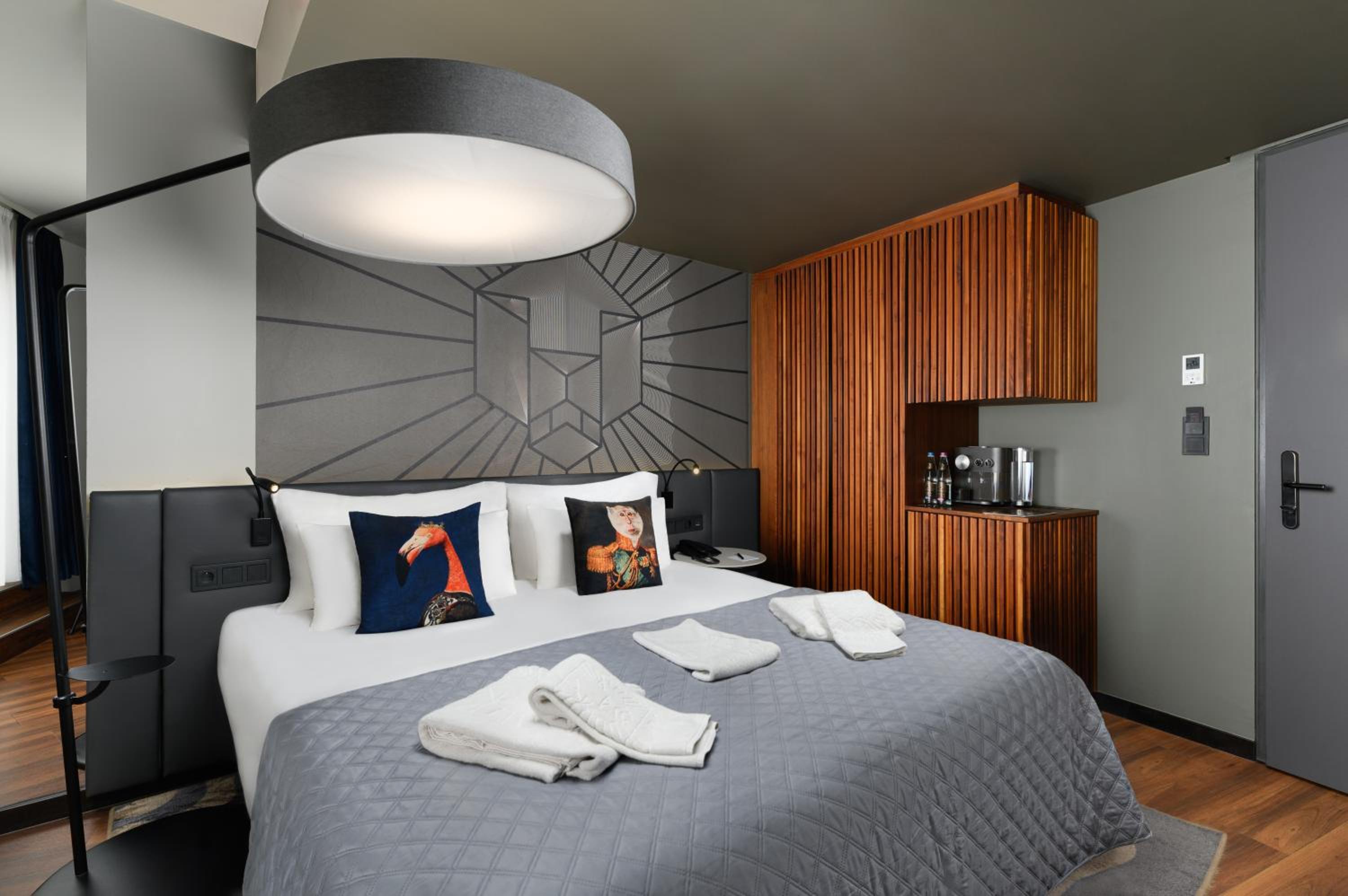  Double Courtyard  Room