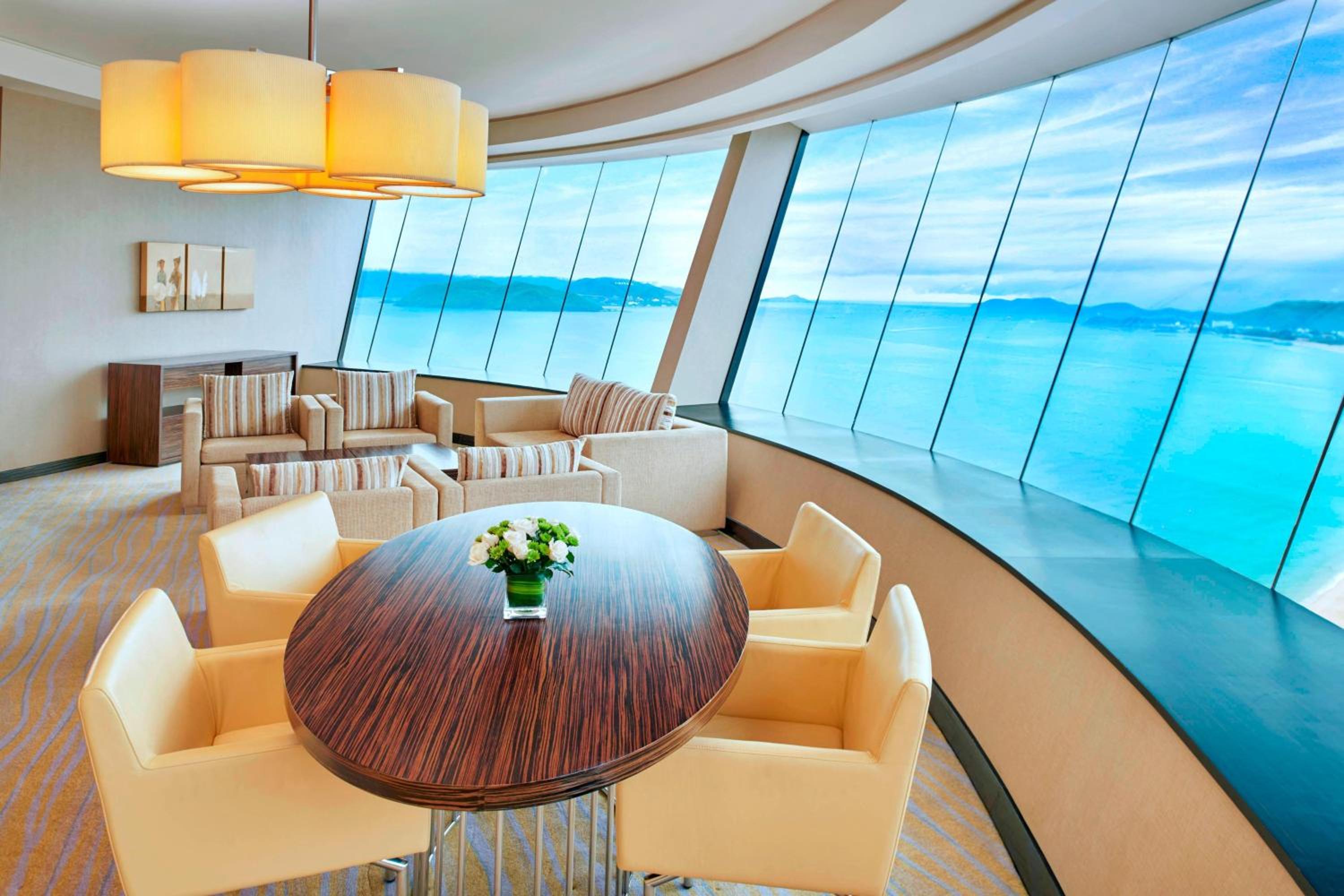 Two-Bedroom Penthouse Apartment with Ocean View - High Floor