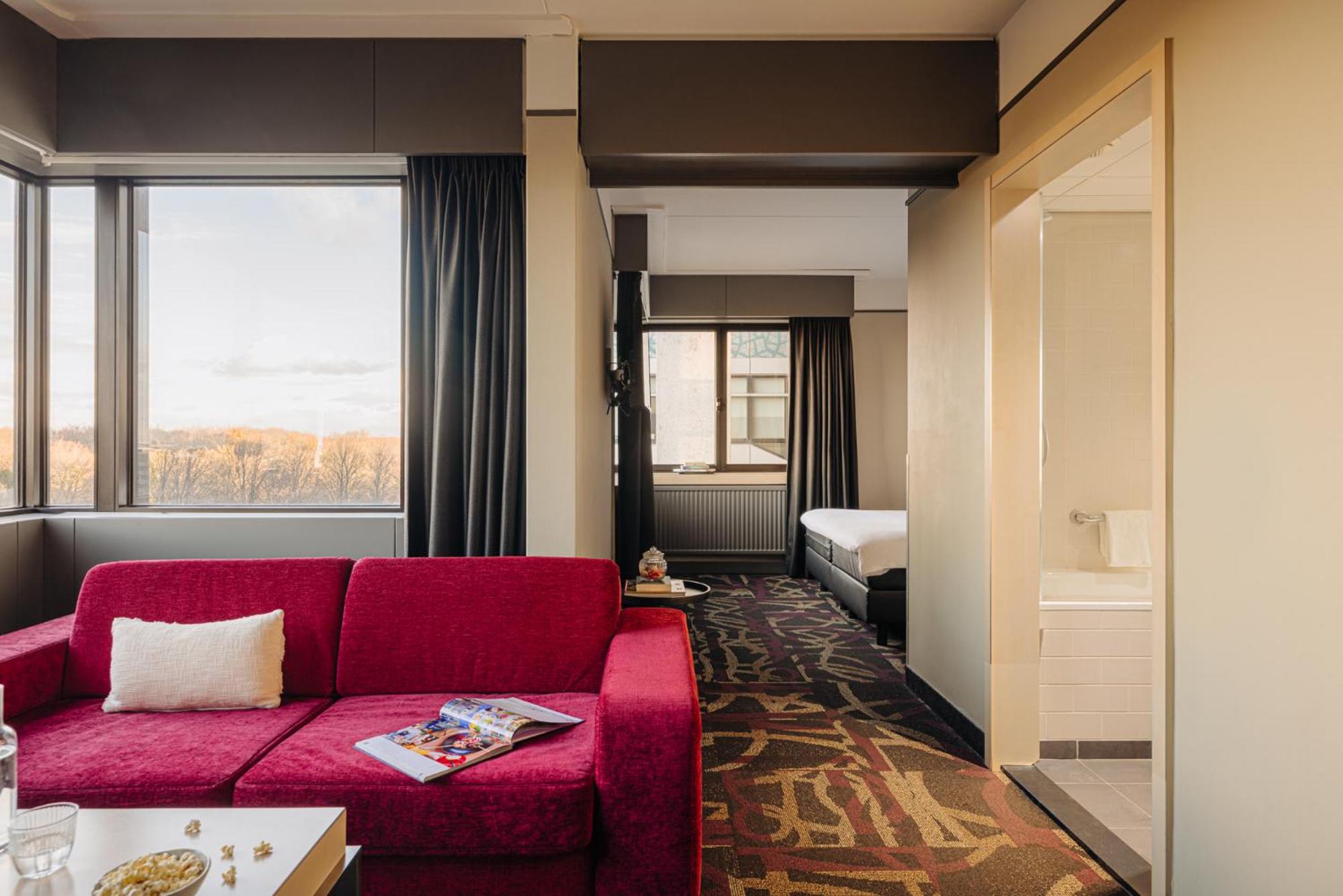 Junior Suite 1 Double Bed 1 Sofabed