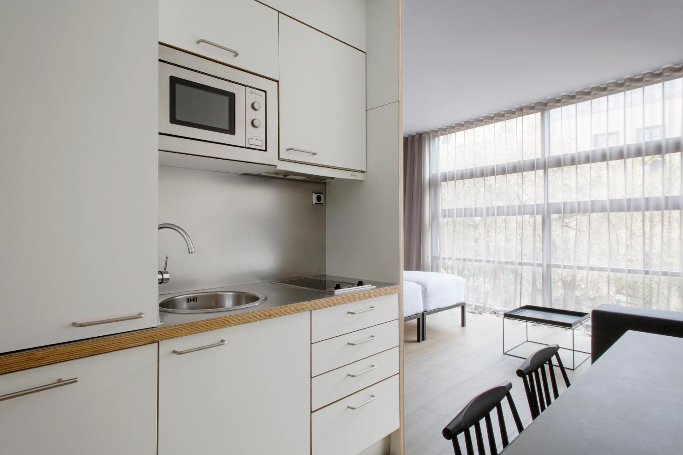 Superior Studio (3 Adults)