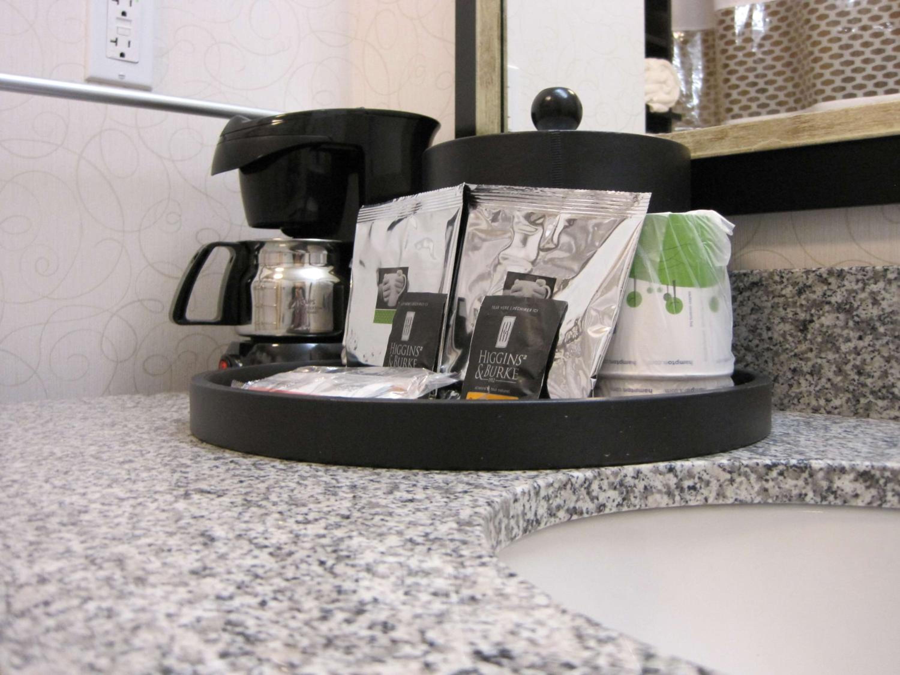 Room with Two Queen Beds - Non-Smoking