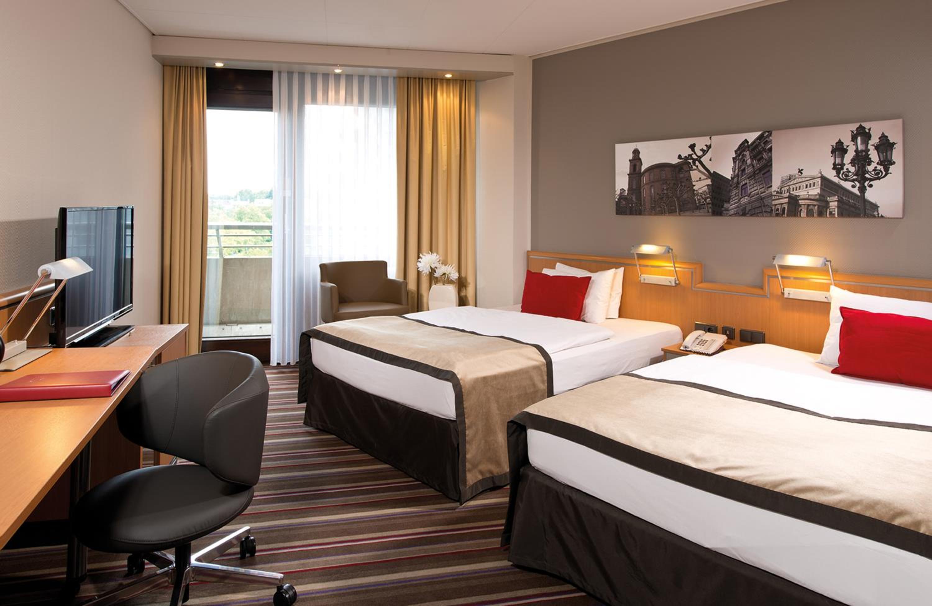 Executive Quadruple Room 