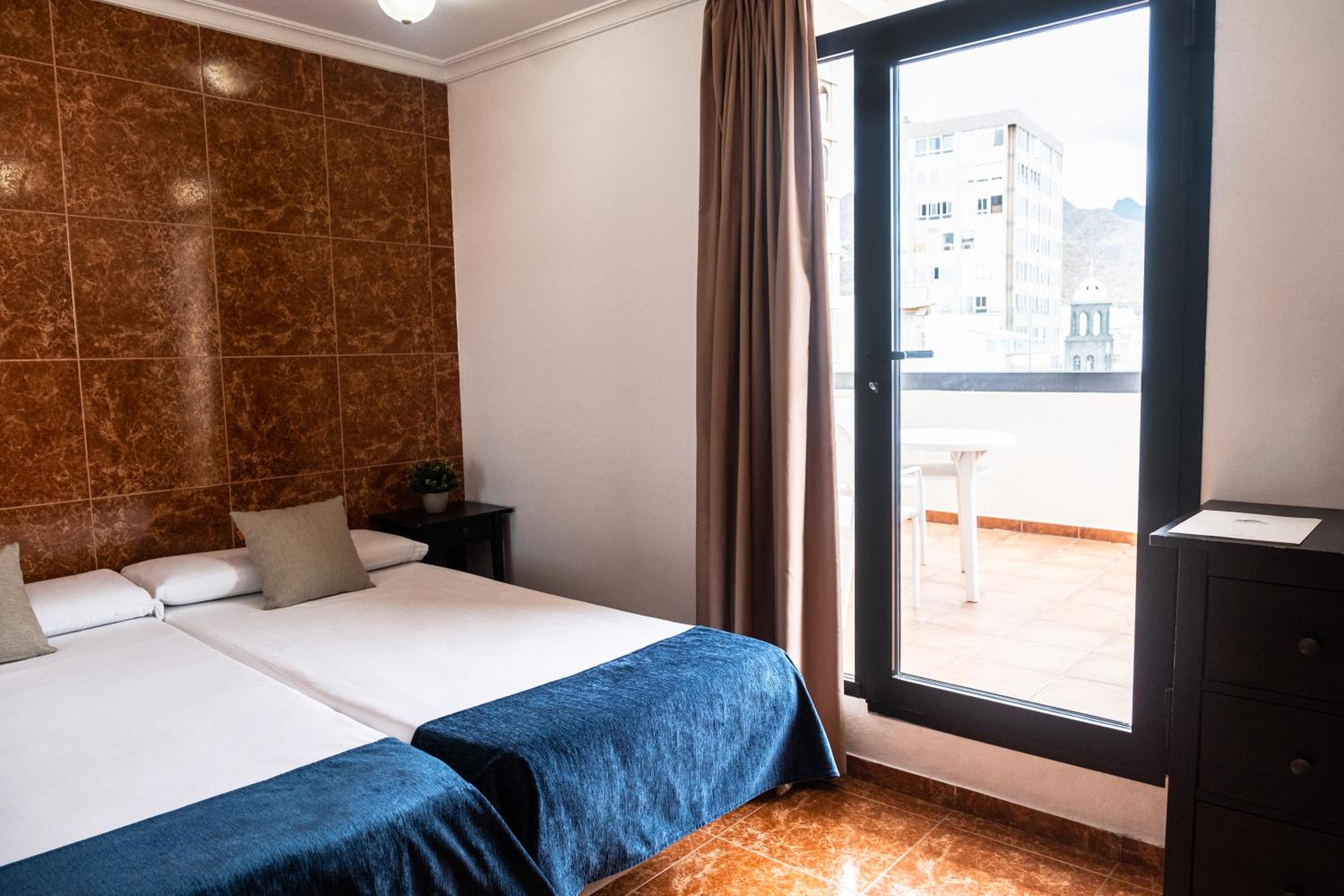 Exterior Basic Double or Twin Room with Balcony