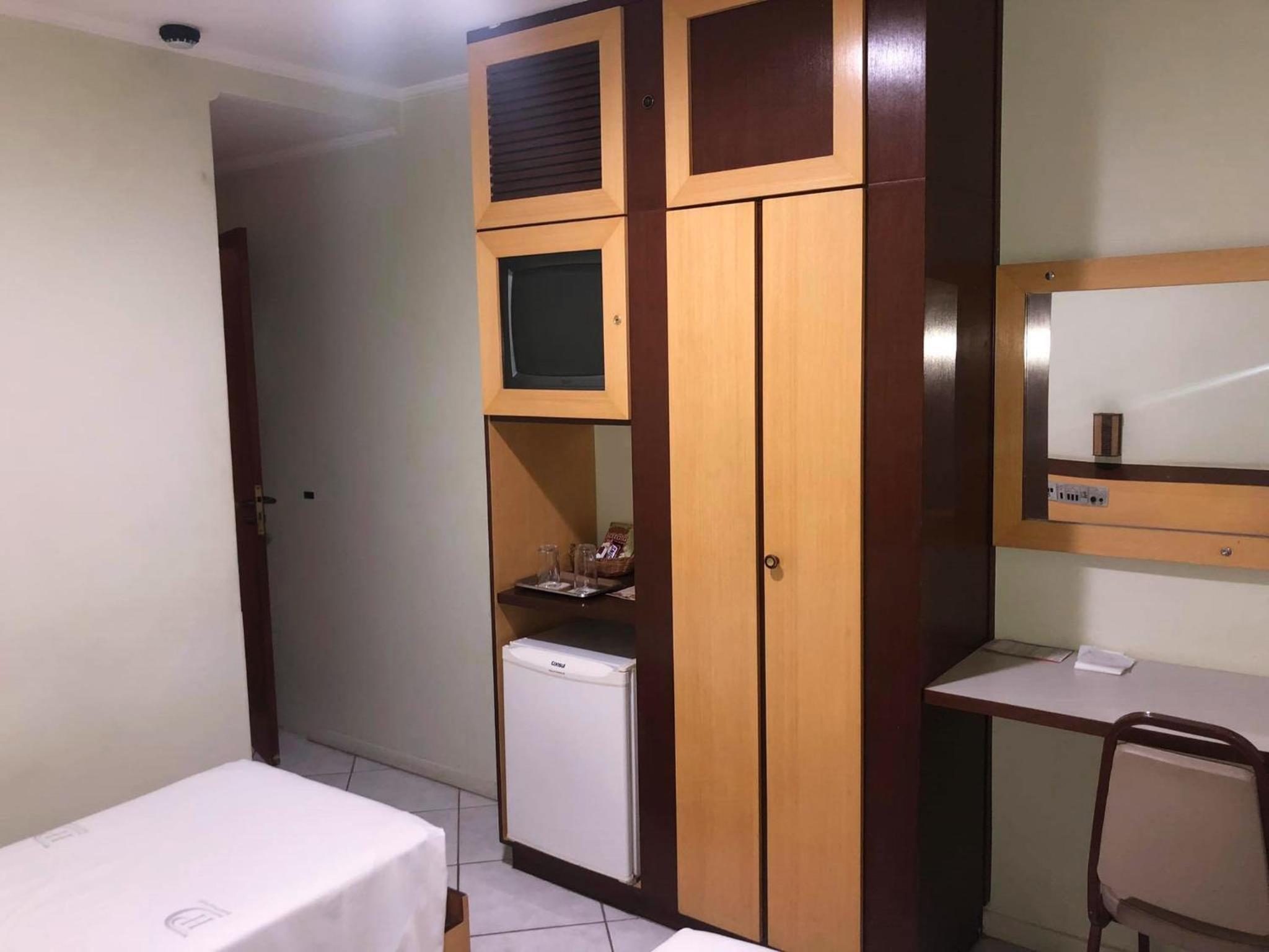 Quarto Standard com 2 Camas de Solteiro