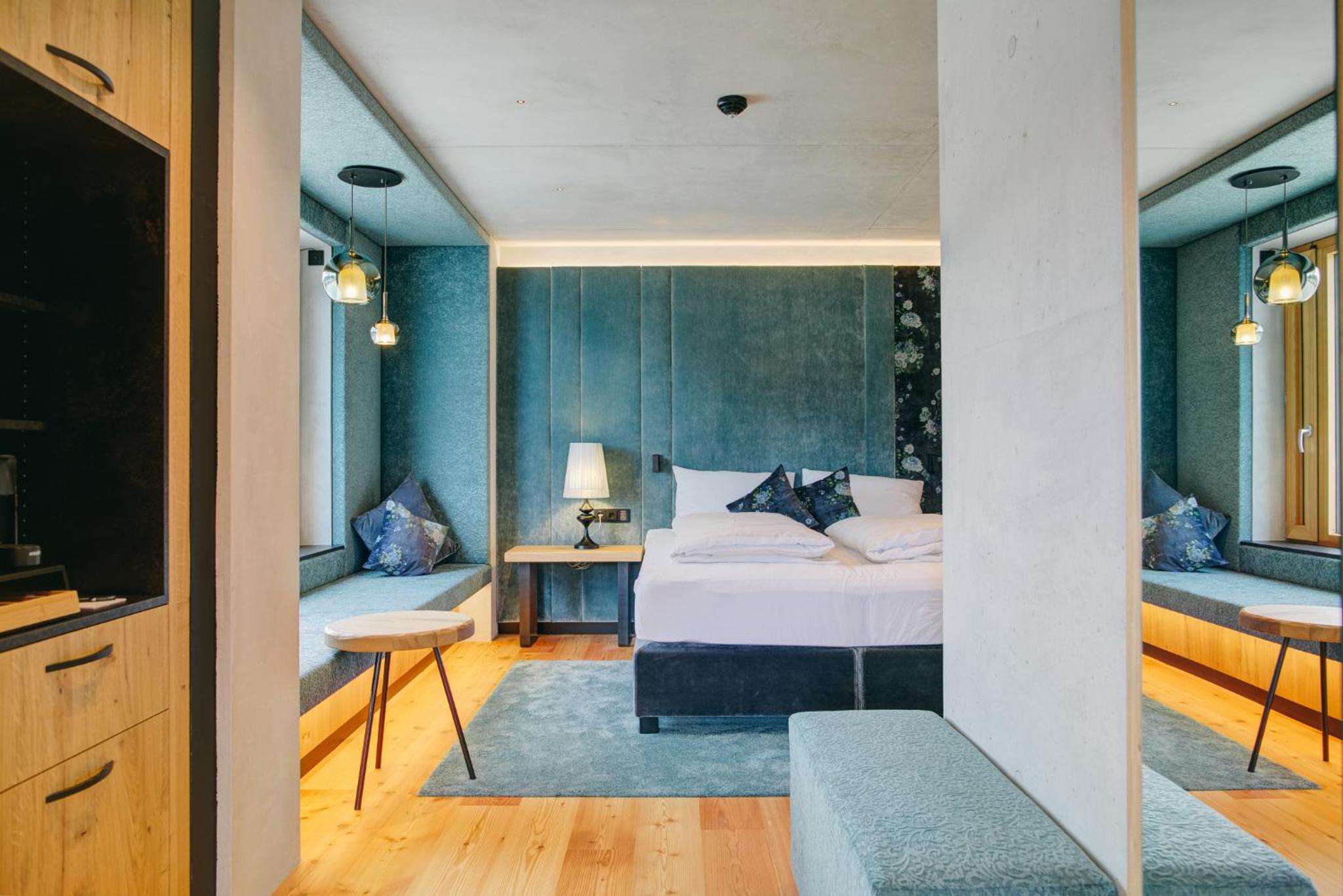 Suite with River View