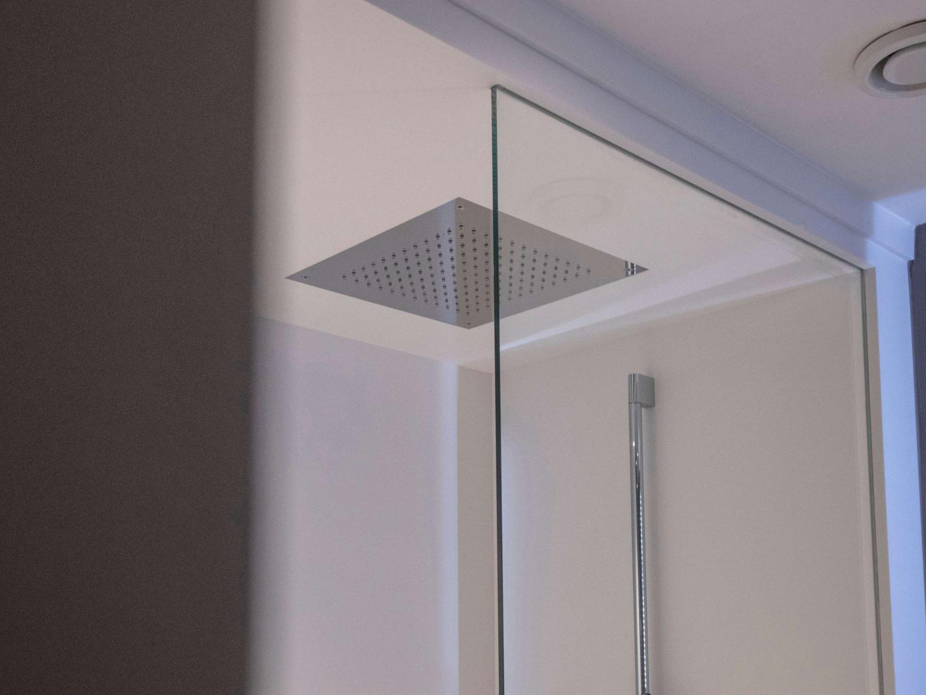 Superior Queen Room with Sofa